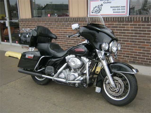 2007 Harley-Davidson FLHTCU Ultra Classic® Electra Glide® Patriot Special Edition in Bettendorf, Iowa - Photo 24