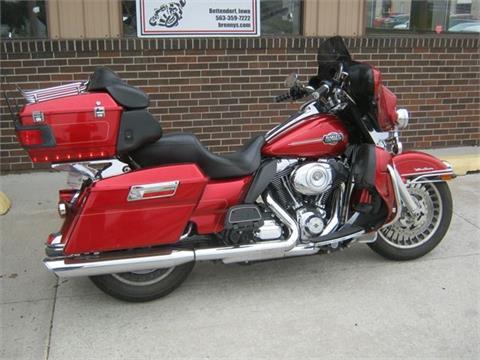 2012 Harley-Davidson Ultra Classic® Electra Glide® in Bettendorf, Iowa - Photo 5