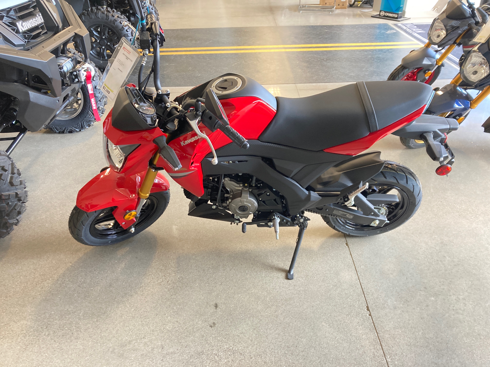 2023 Kawasaki Z125 Pro in Bettendorf, Iowa - Photo 2