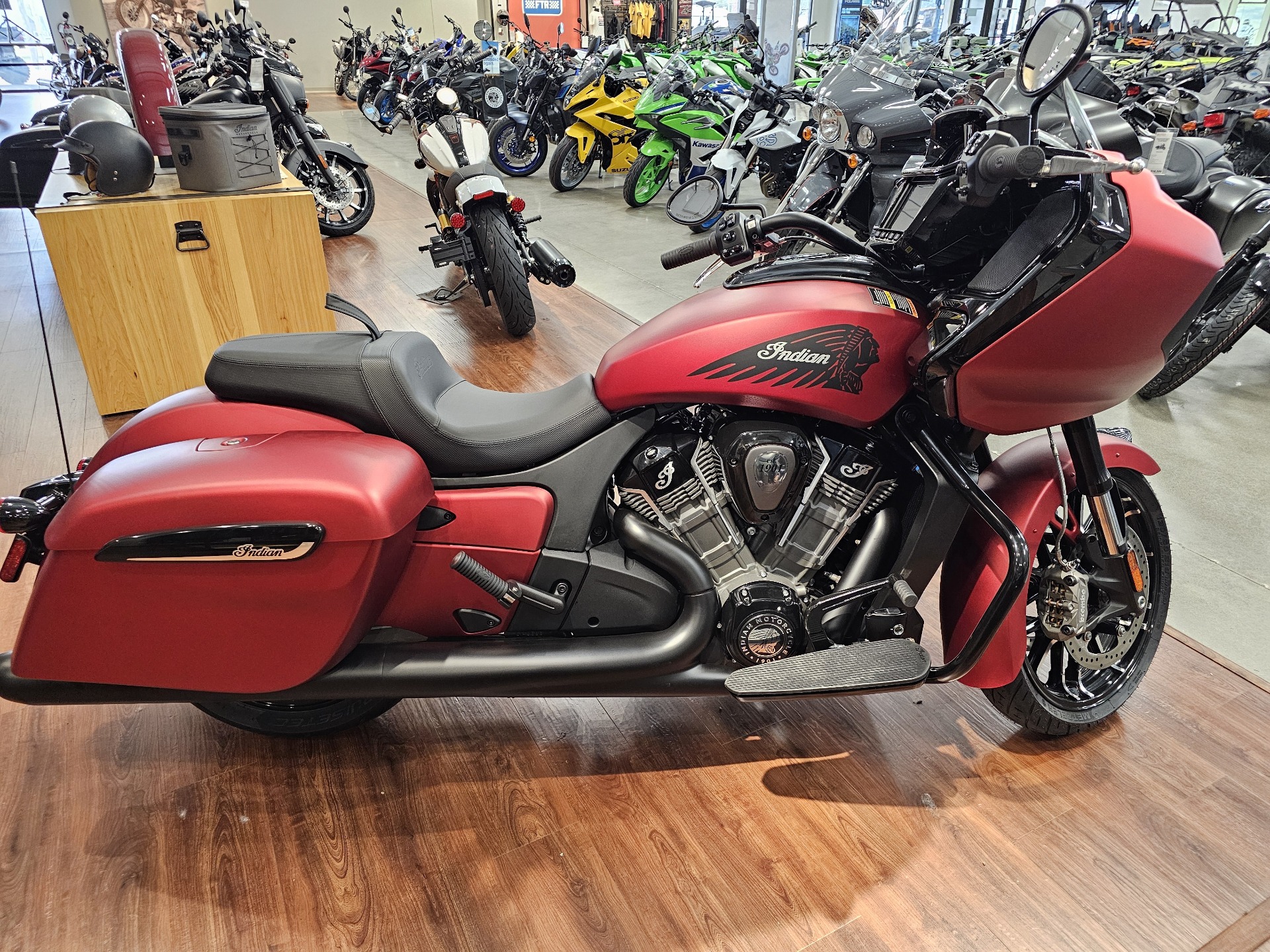 2024 Indian Motorcycle Challenger® Dark Horse® in Bettendorf, Iowa - Photo 3