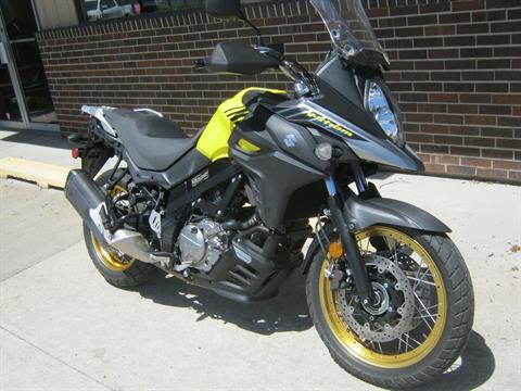 2018 Suzuki V-Strom 650XT in Bettendorf, Iowa - Photo 18