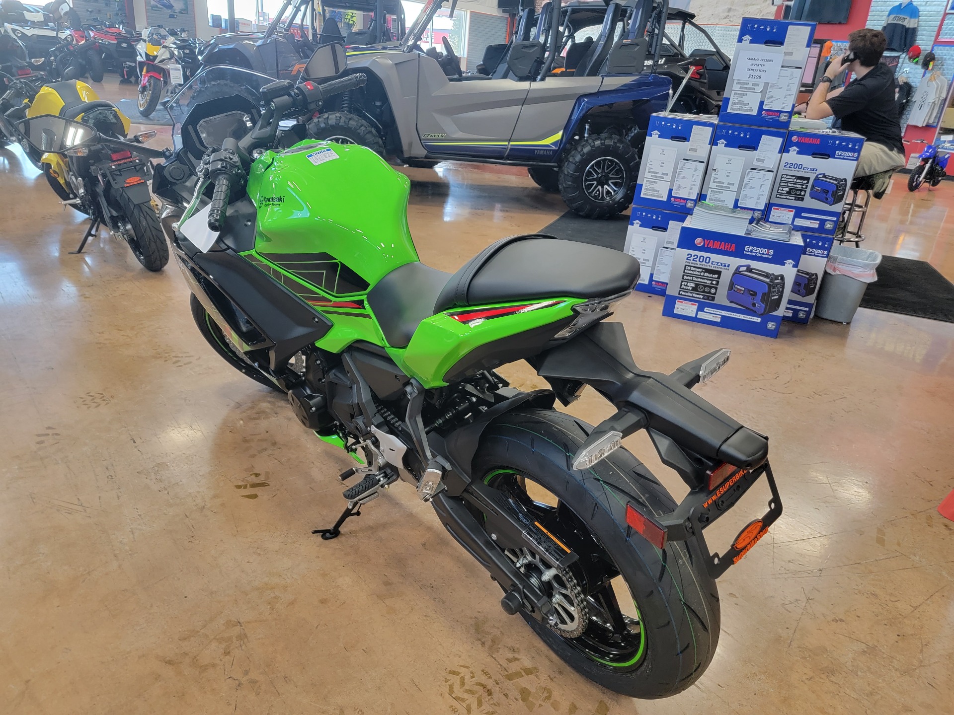 2023 Kawasaki Ninja 650 KRT Edition in Evansville, Indiana - Photo 5