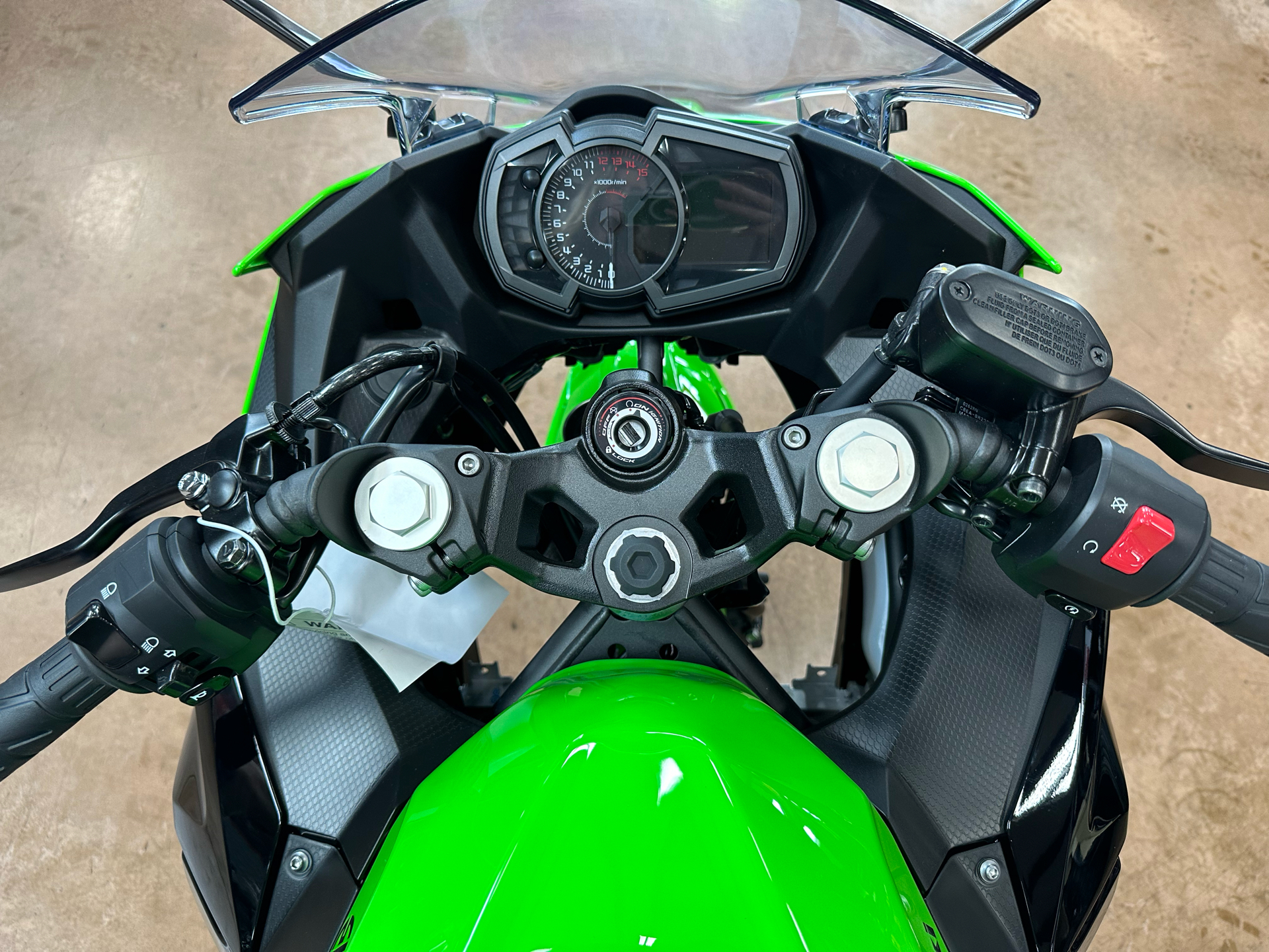 2023 Kawasaki Ninja 400 KRT Edition in Evansville, Indiana - Photo 6