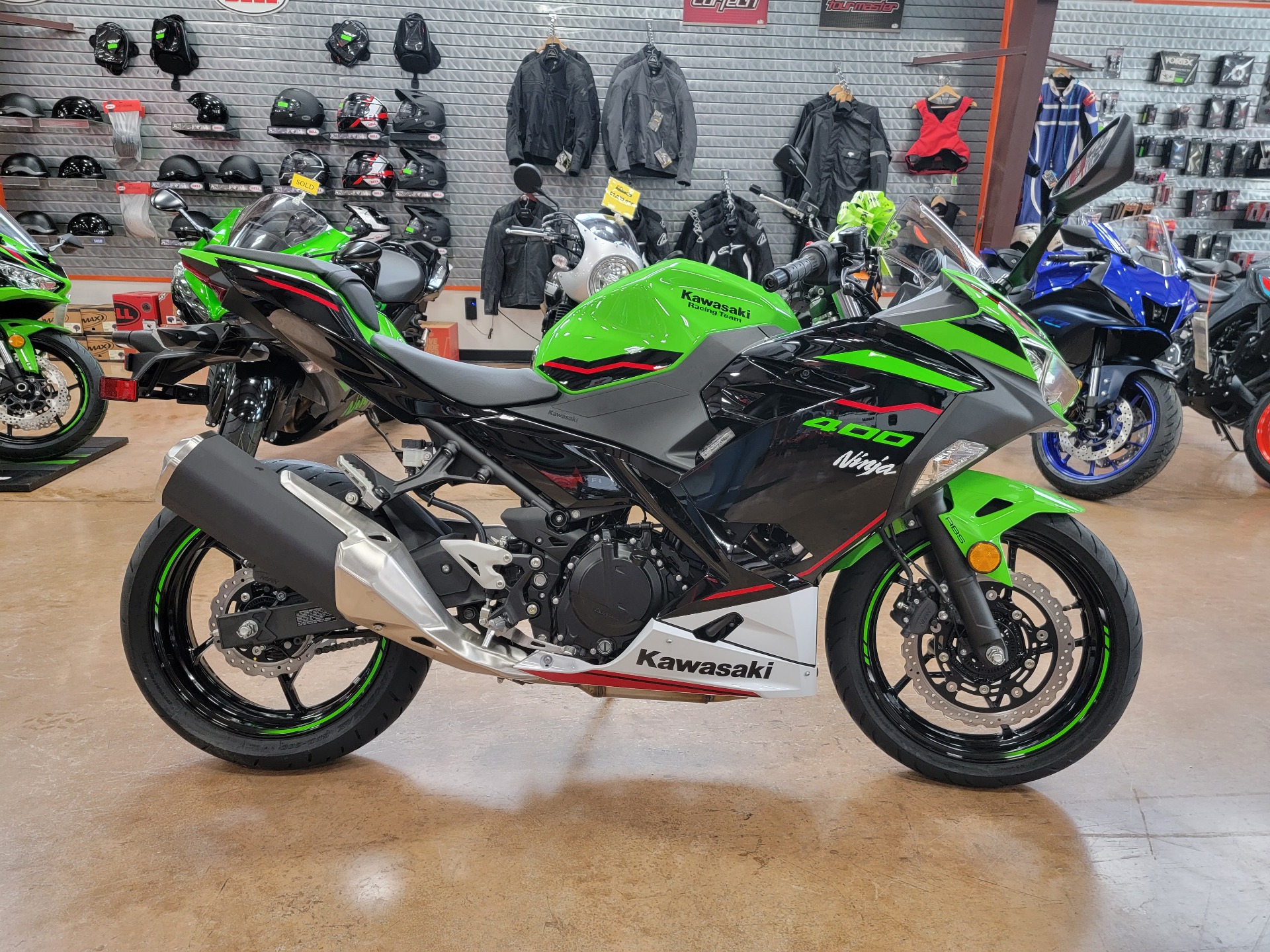 2022 Kawasaki Ninja 400 ABS KRT Edition in Evansville, Indiana - Photo 1