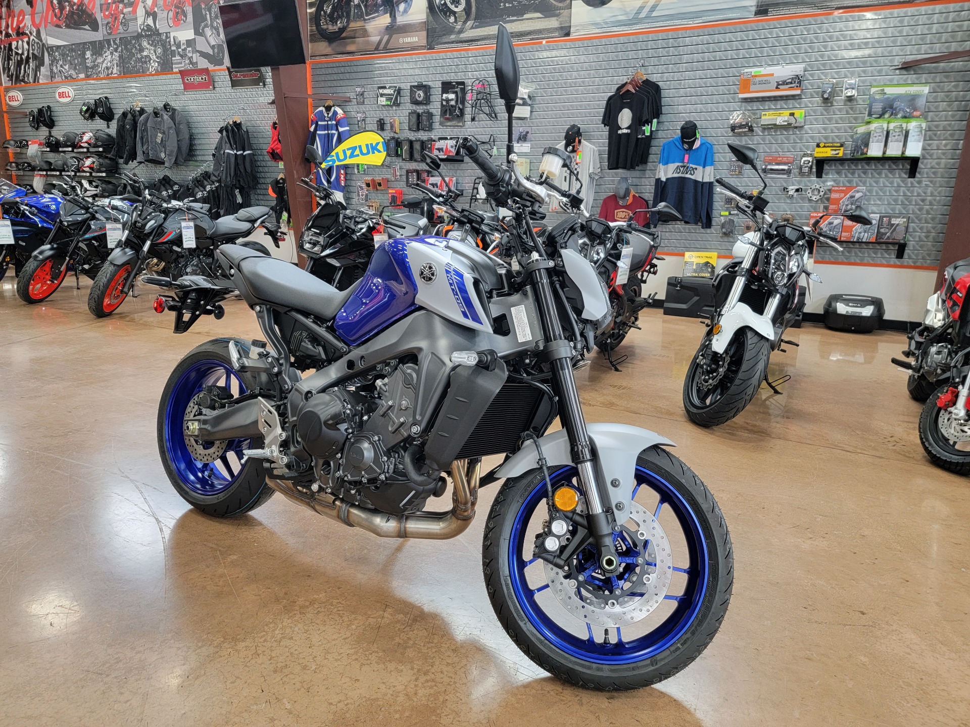 2021 Yamaha MT-09 in Evansville, Indiana - Photo 2