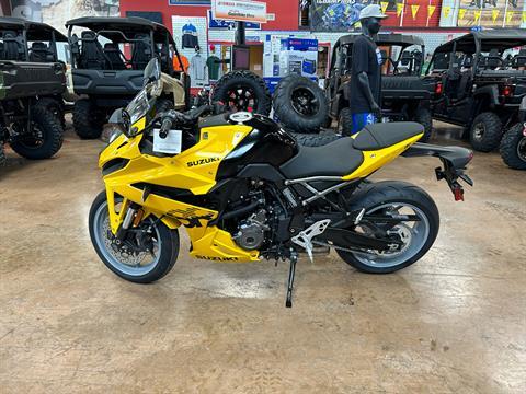 2024 Suzuki GSX-8R in Evansville, Indiana - Photo 2