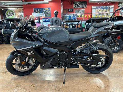 2025 Suzuki GSX-R600 in Evansville, Indiana - Photo 4