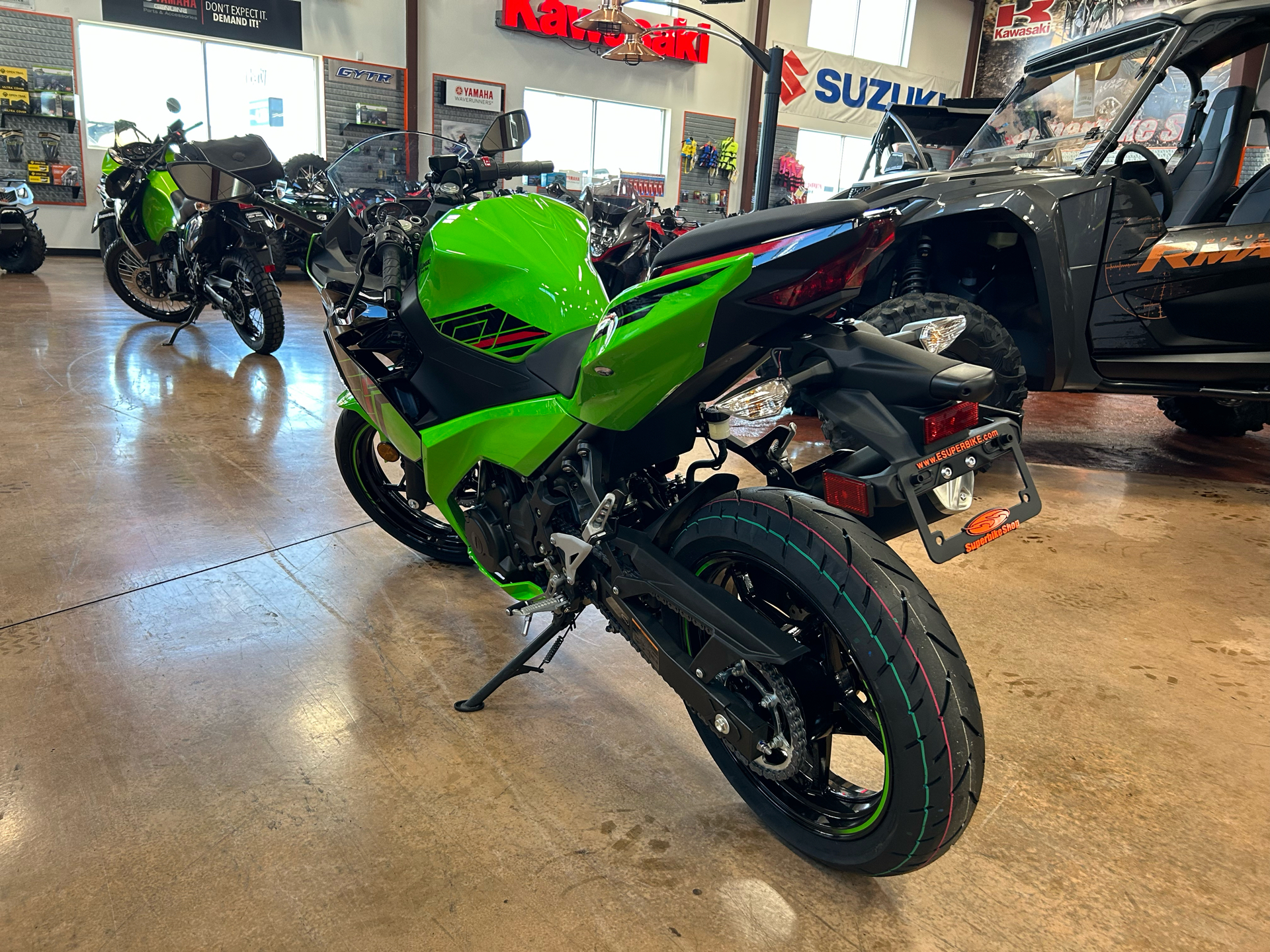 2023 Kawasaki Ninja 400 ABS KRT Edition in Evansville, Indiana - Photo 5