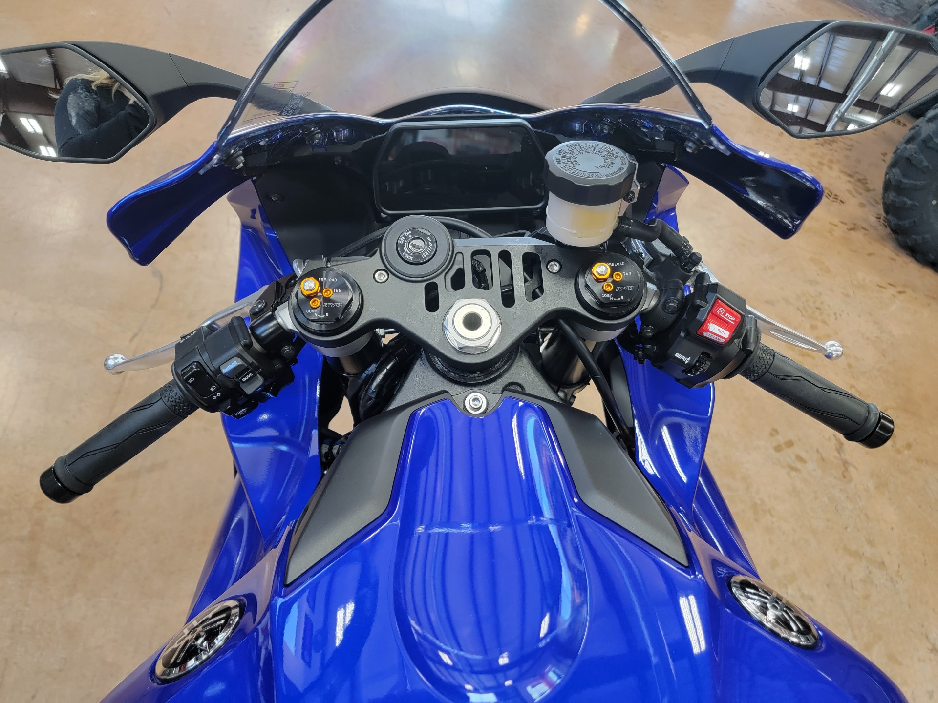 2023 Yamaha YZF-R1 in Evansville, Indiana - Photo 6