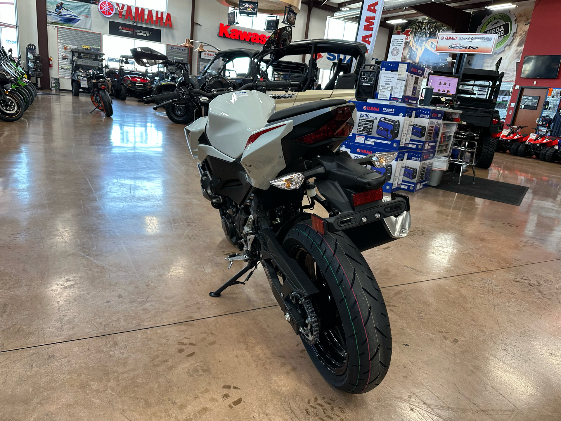 2023 Kawasaki Z400 ABS in Evansville, Indiana - Photo 5