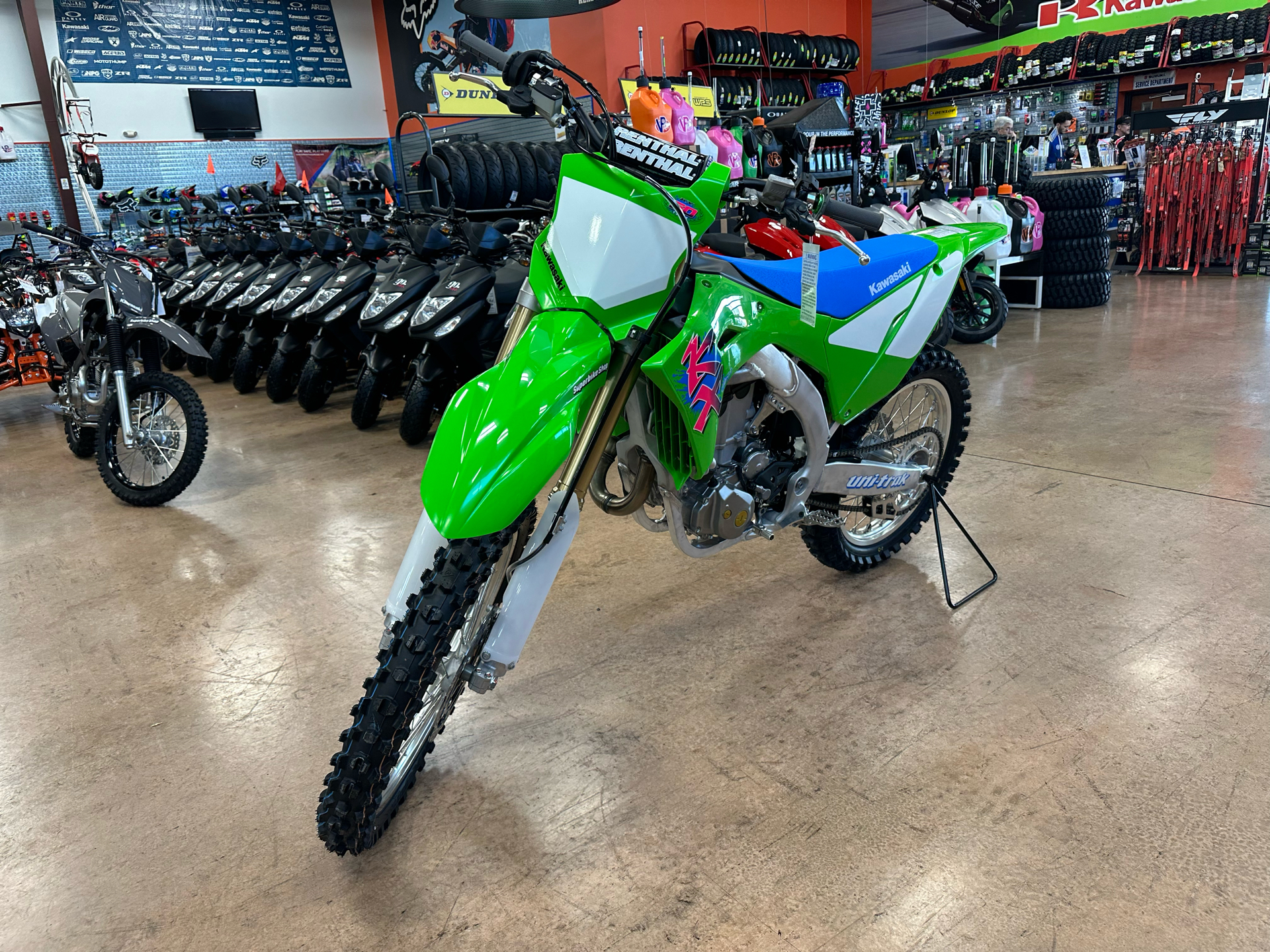 2024 Kawasaki KX 450 50th Anniversary Edition in Evansville, Indiana - Photo 4