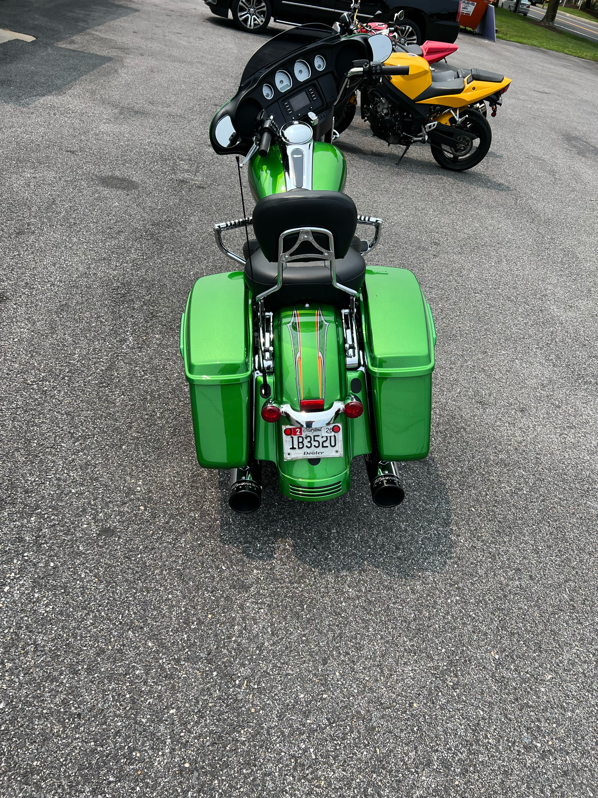 2015 Harley-Davidson Street Glide® in Hanover, Maryland - Photo 2