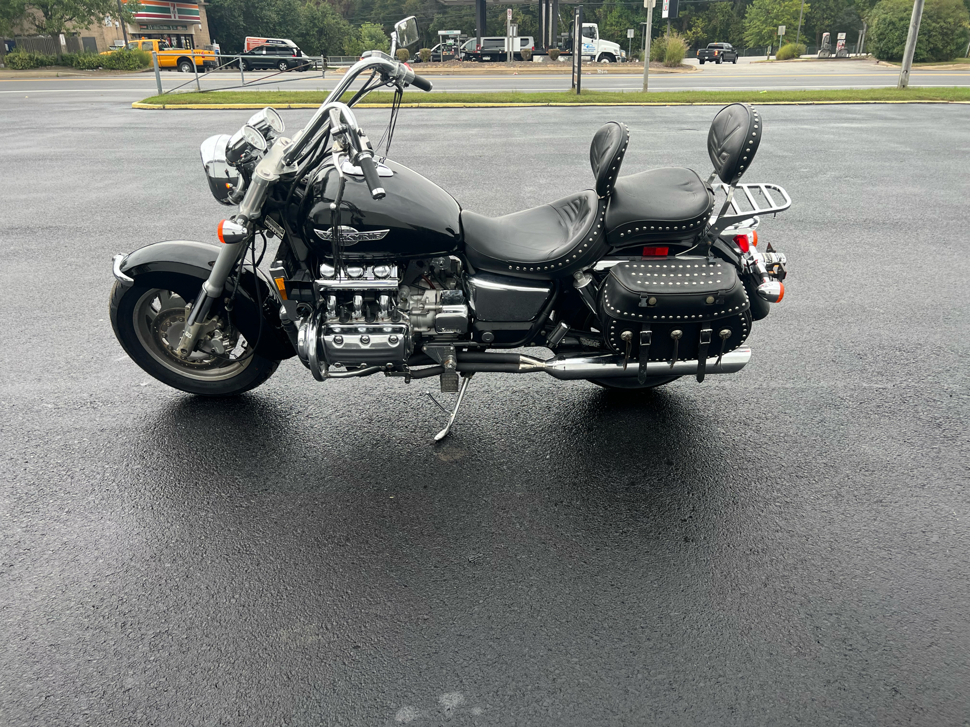 1997 Honda Valkyrie Tourer in Hanover, Maryland - Photo 4