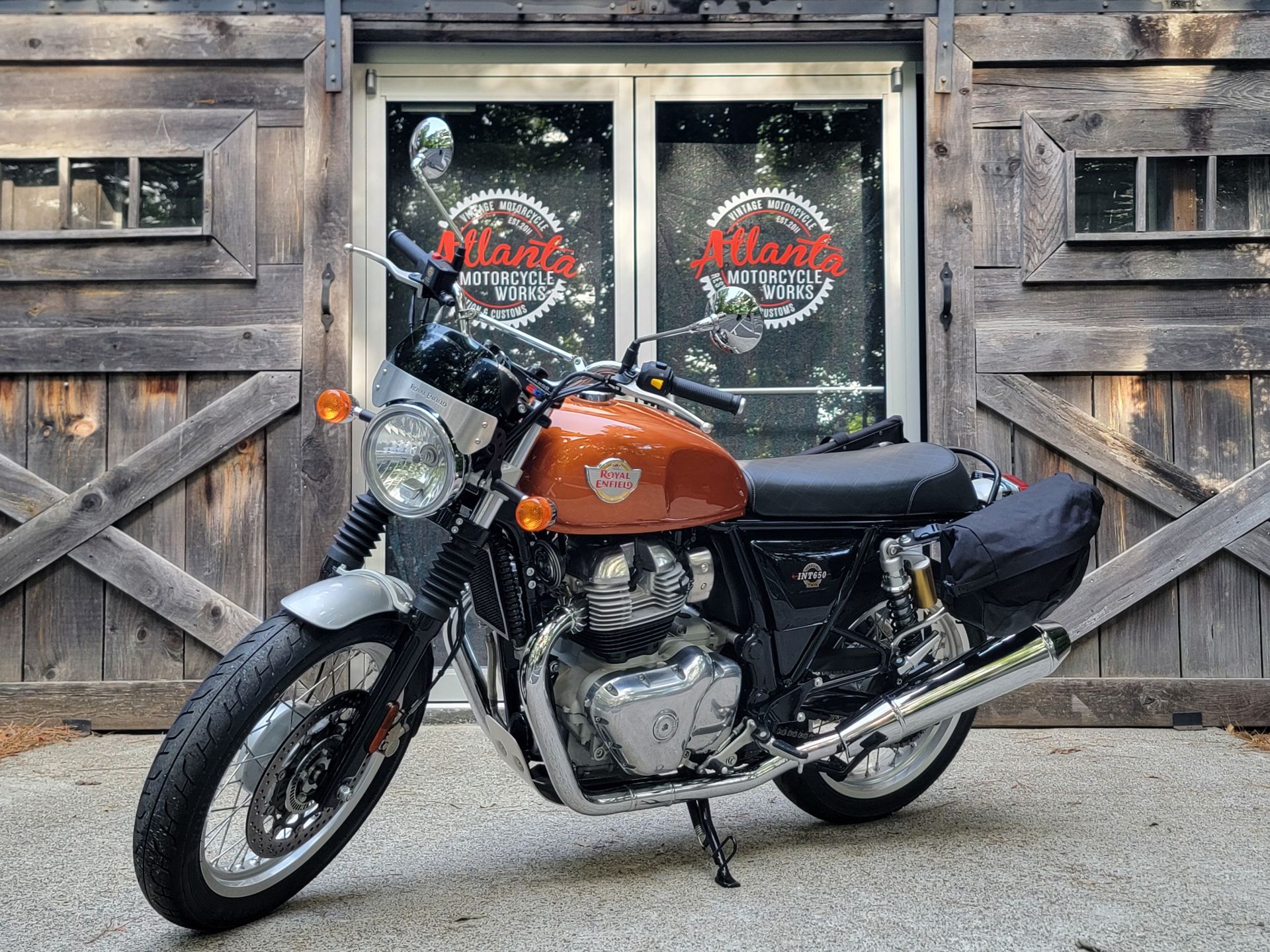 2023 Royal Enfield INT650 in Woodstock, Georgia - Photo 5