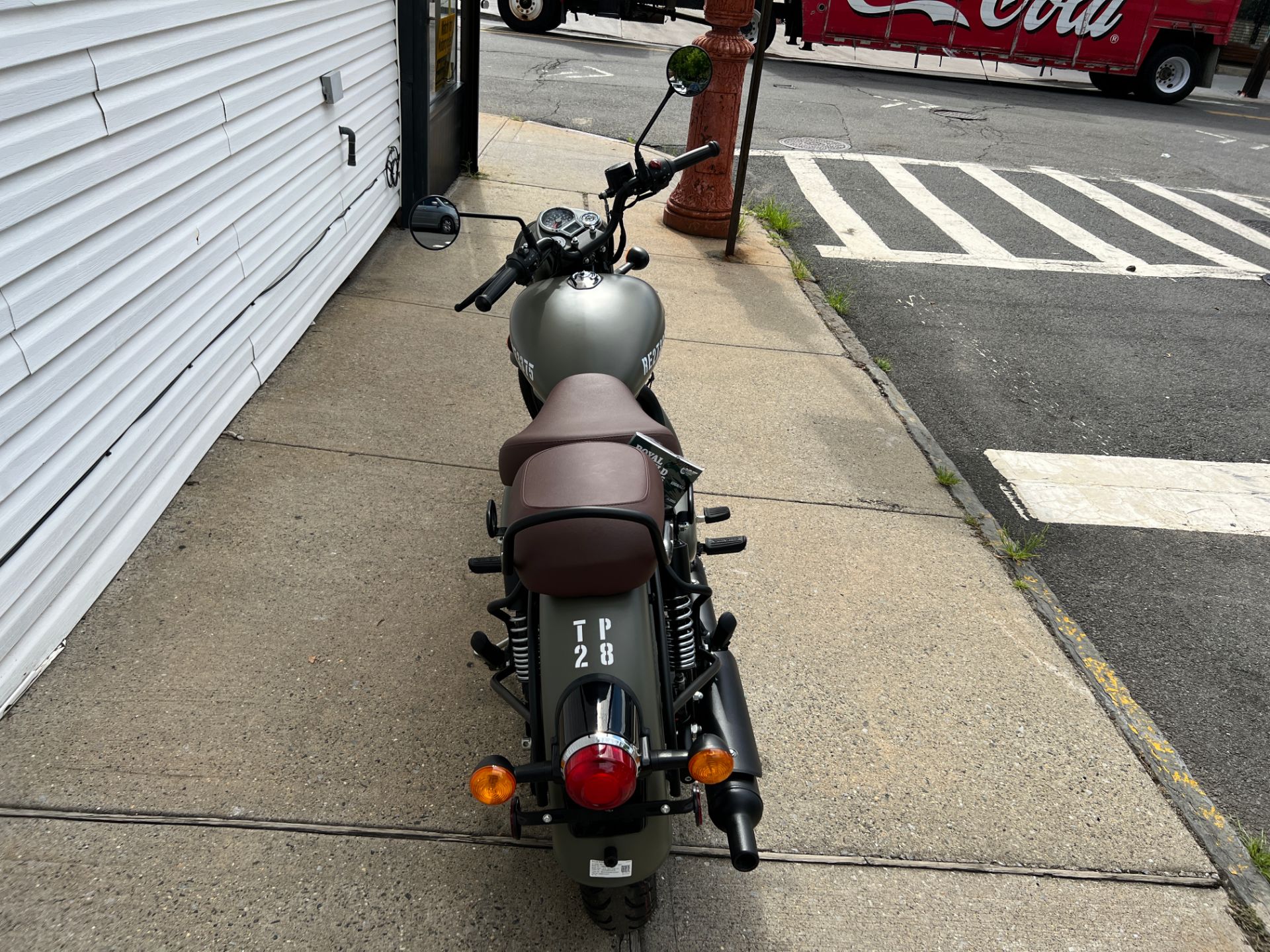 2022 Royal Enfield Classic 350 in Staten Island, New York - Photo 4