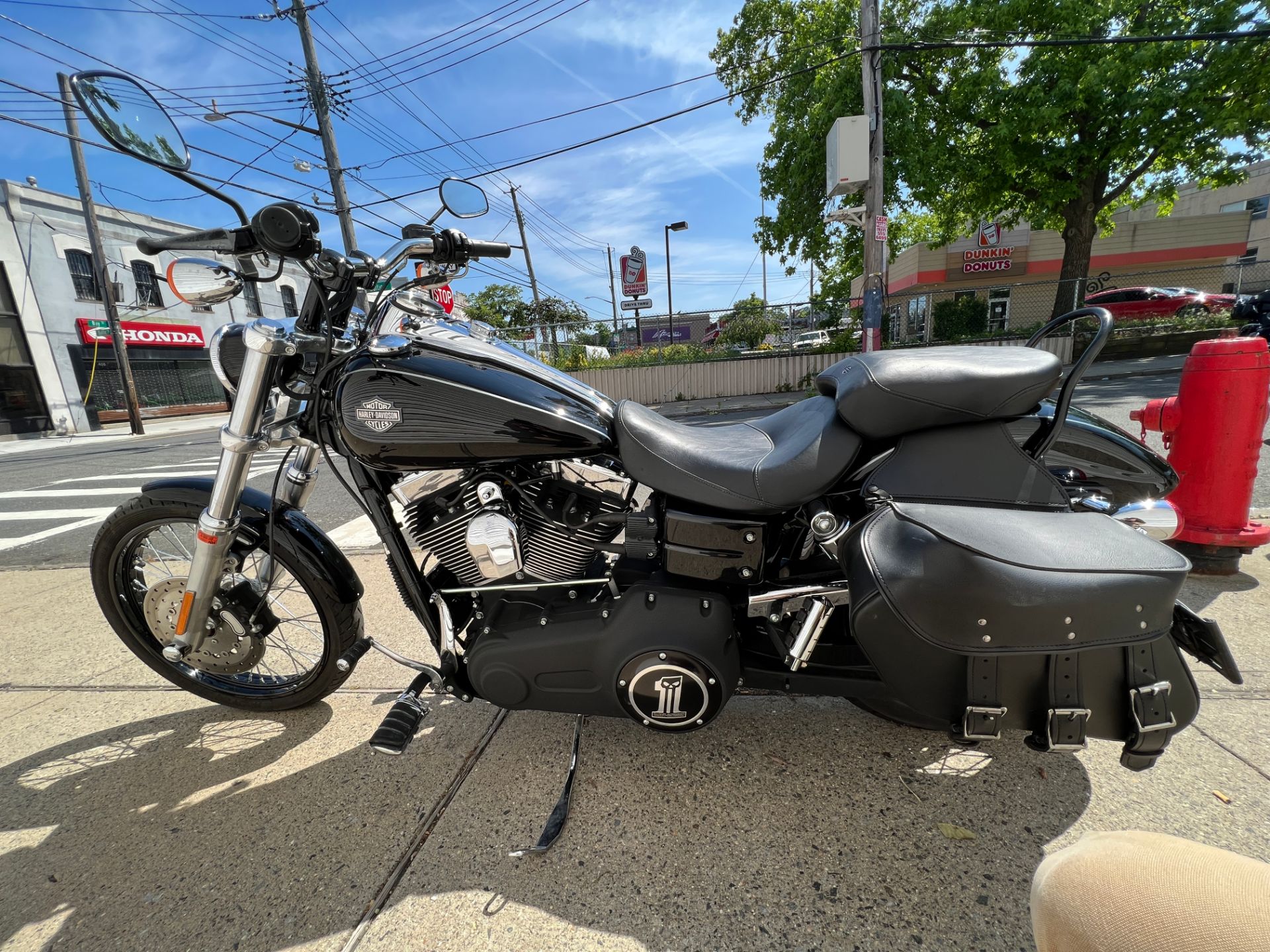 2010 Harley-Davidson Dyna® Wide Glide® in Staten Island, New York - Photo 3