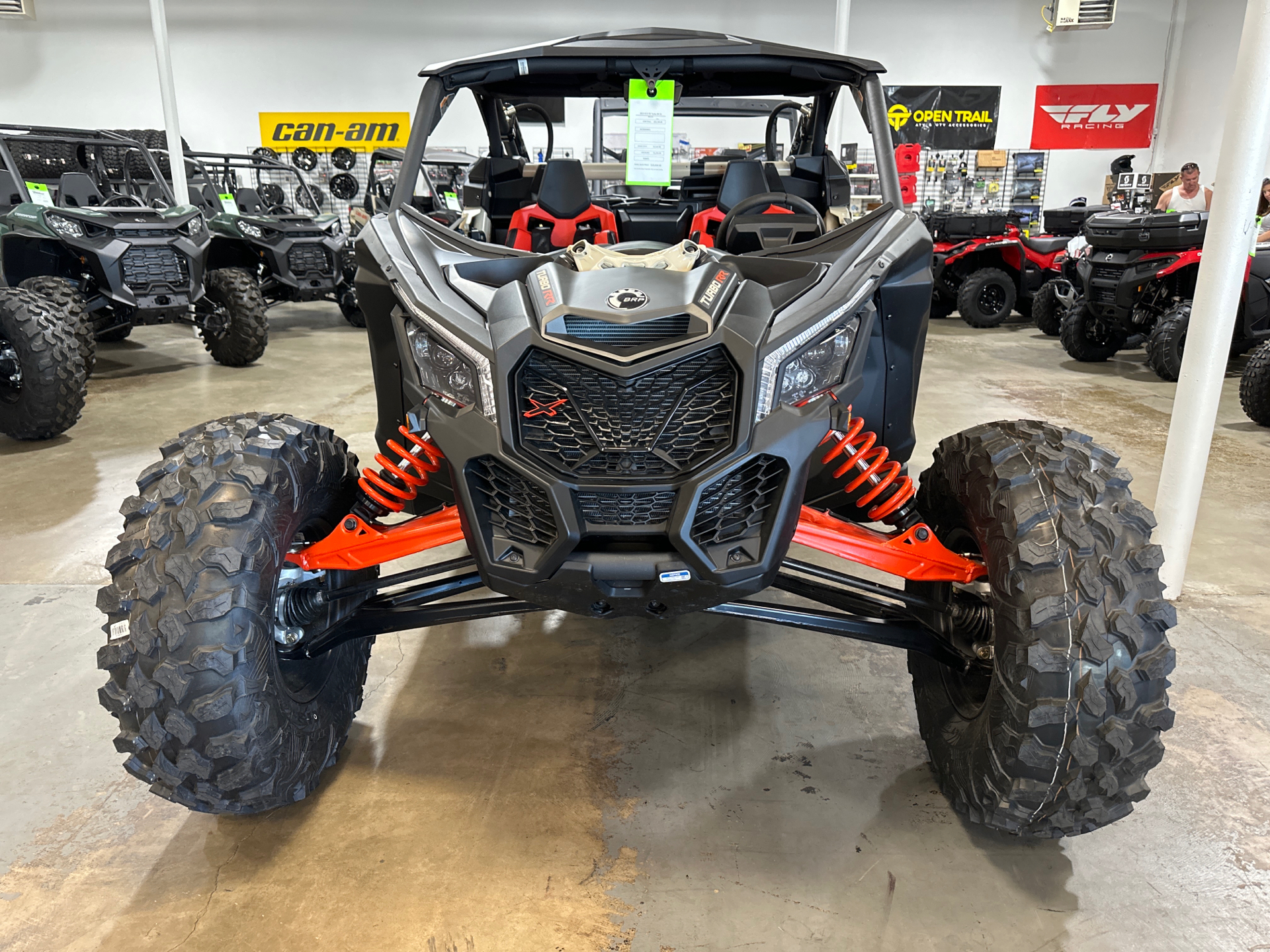 2023 Can-Am Maverick X3 X RS Turbo RR with Smart-Shox 72 in Eugene, Oregon - Photo 6
