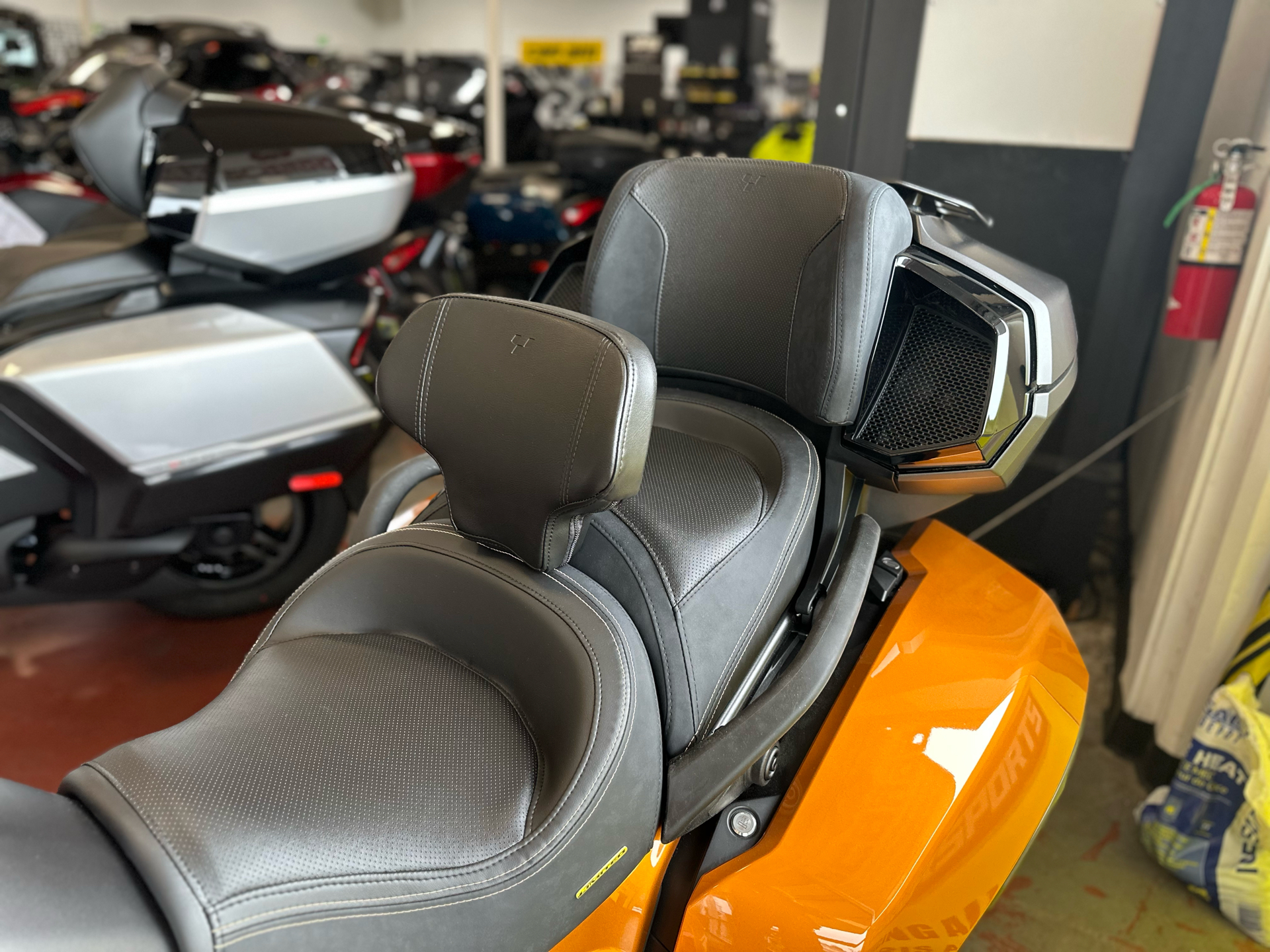 2024 Can-Am Spyder F3 Limited Special Series in Eugene, Oregon - Photo 6