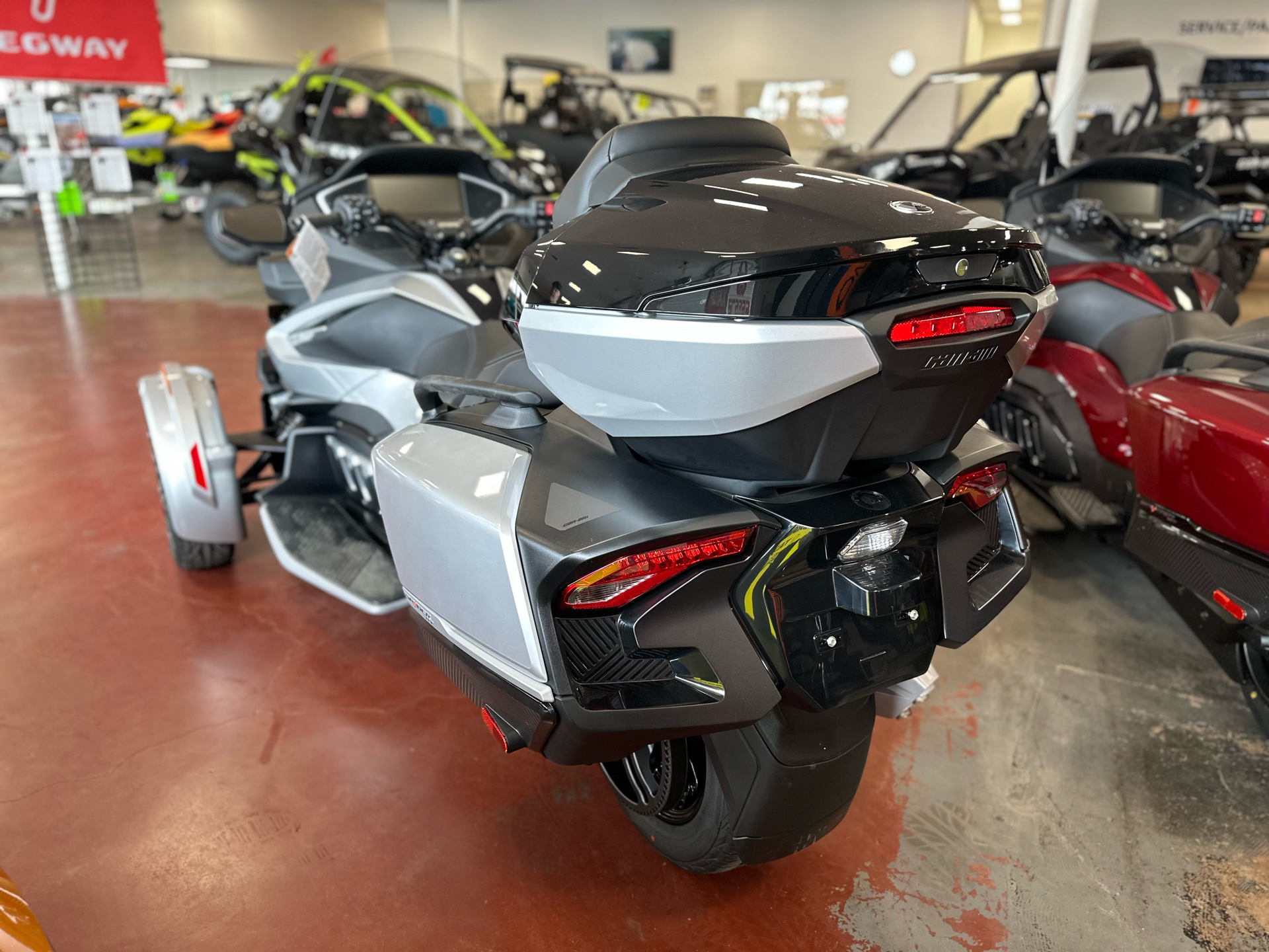 2024 Can-Am Spyder RT Limited in Eugene, Oregon - Photo 4