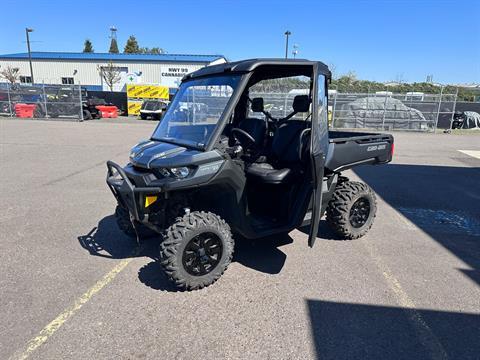 2022 Can-Am Defender XT HD10 in Eugene, Oregon - Photo 1