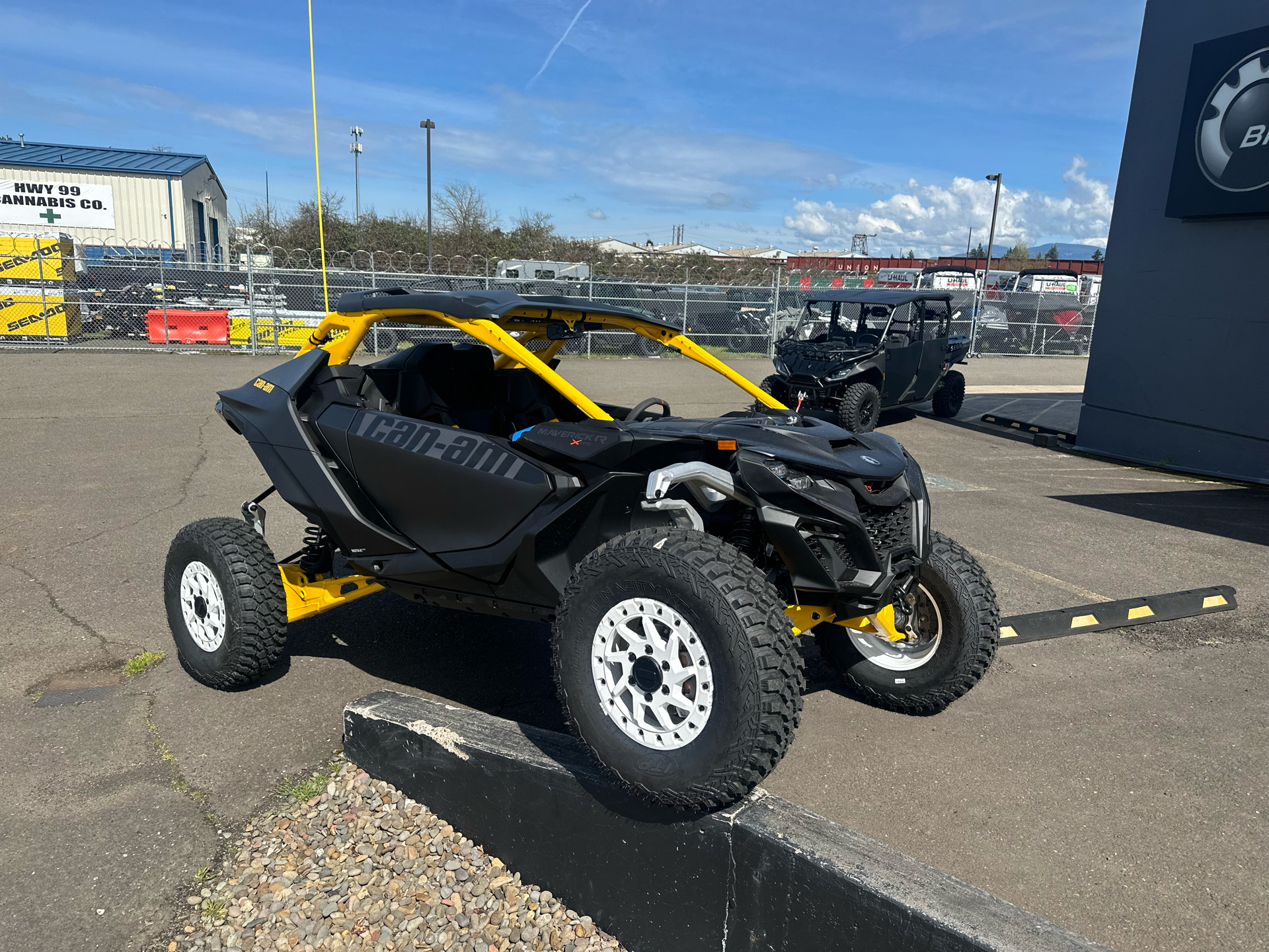2024 Can-Am Maverick R X RS in Eugene, Oregon - Photo 1