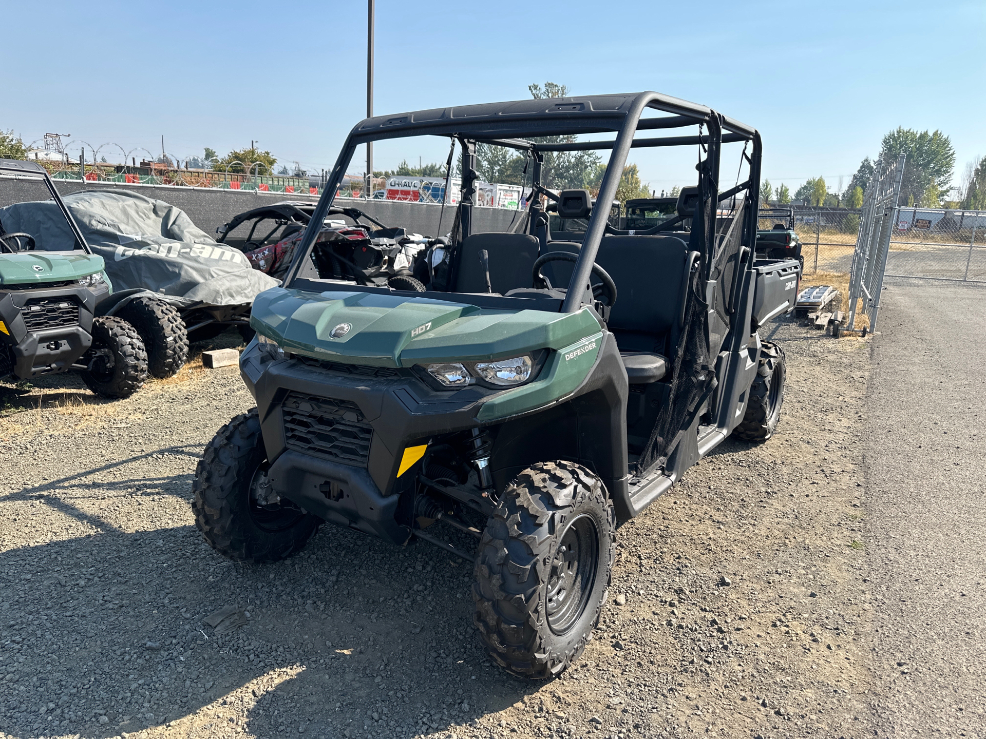 2023 Can-Am Defender MAX HD7 in Eugene, Oregon - Photo 1