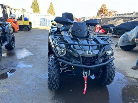 2023 Can-Am Outlander MAX XT 570 in Eugene, Oregon - Photo 2