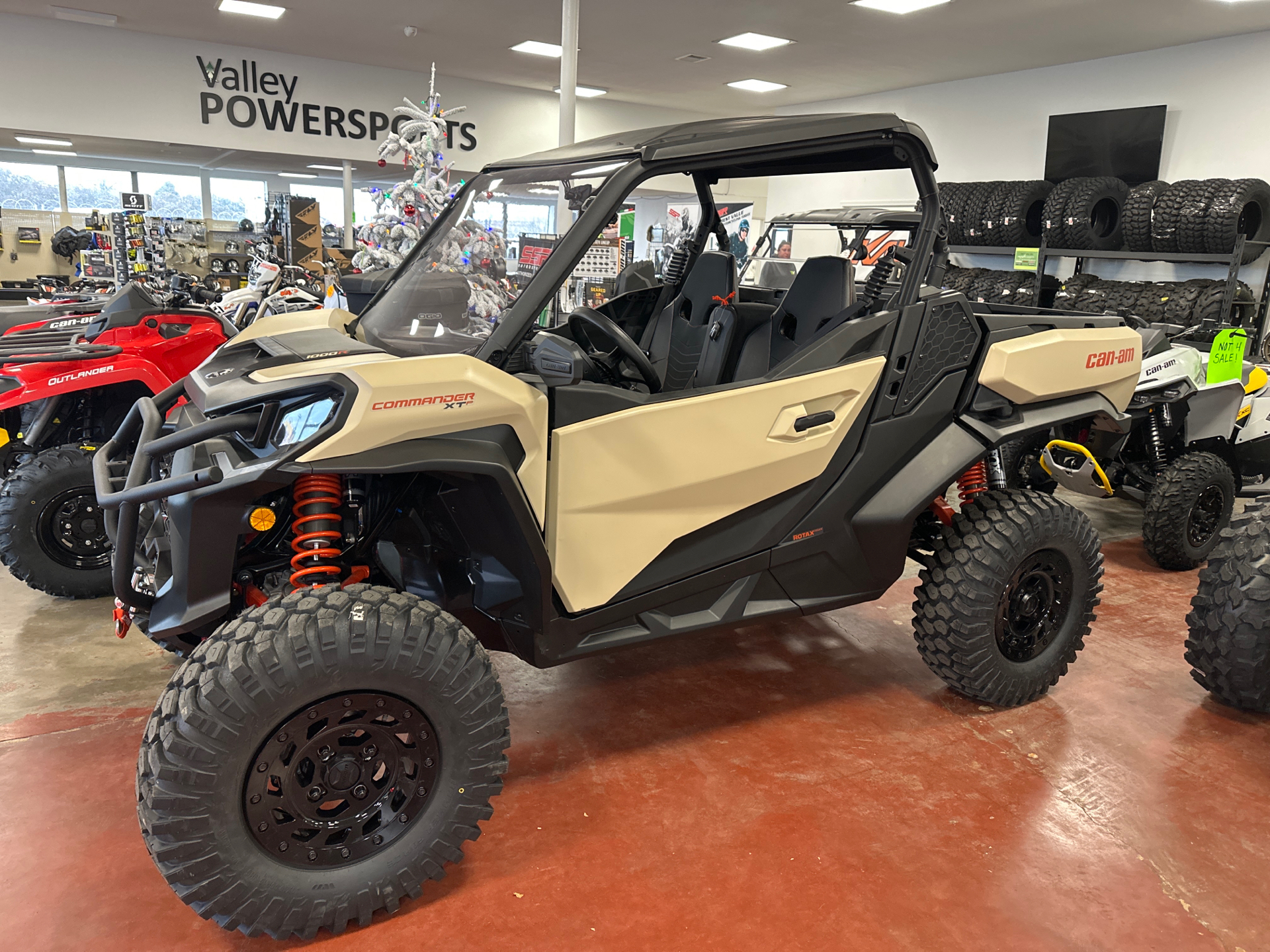 2023 Can-Am Commander XT-P 1000R in Eugene, Oregon - Photo 1