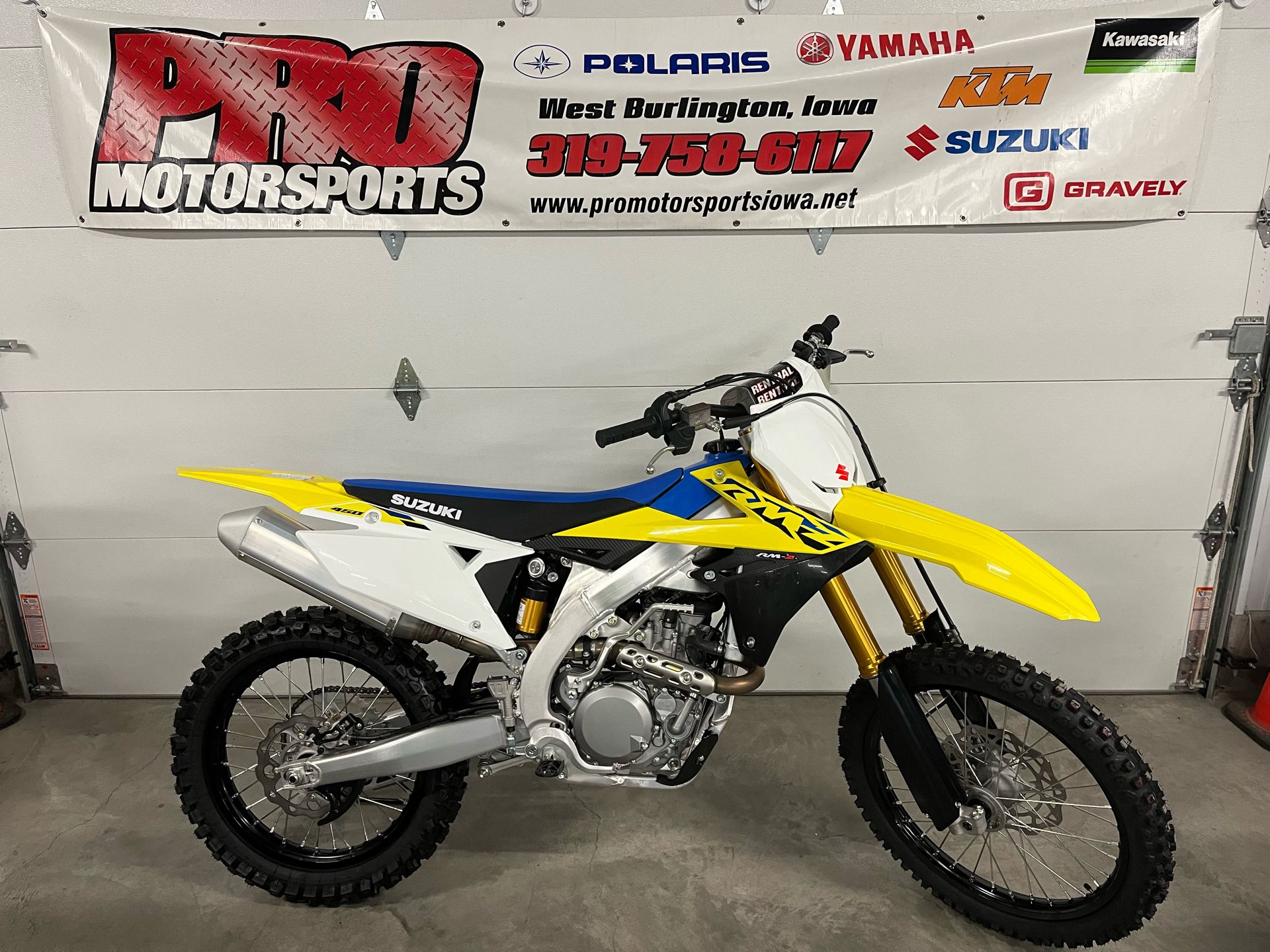 2025 Suzuki RM-Z450 in West Burlington, Iowa - Photo 2