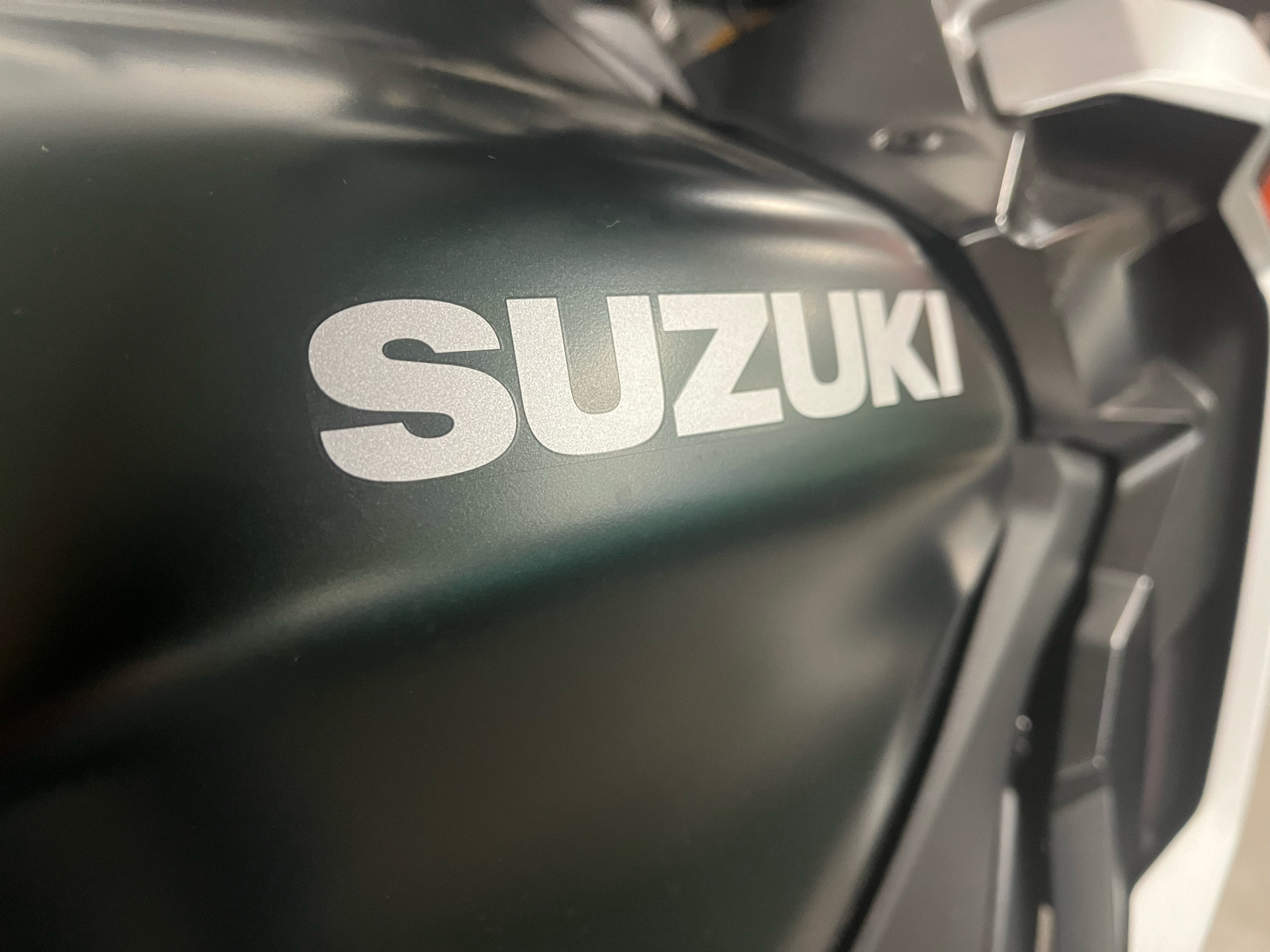 2024 Suzuki GSX-S1000GX+ in West Burlington, Iowa - Photo 5