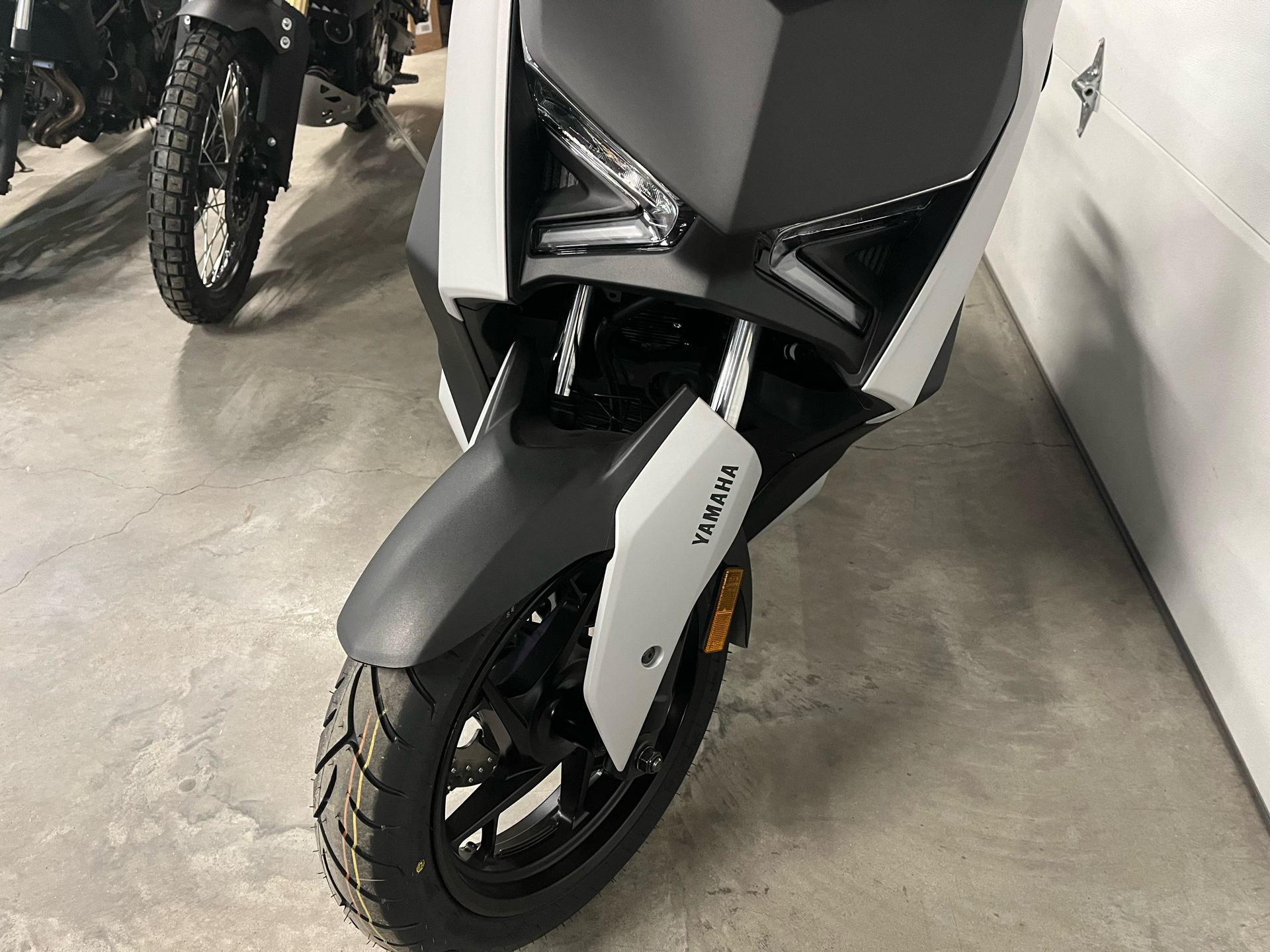 2024 Yamaha XMAX in West Burlington, Iowa - Photo 3