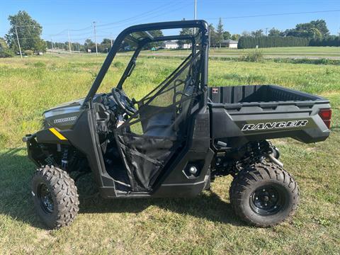 2025 Polaris Ranger 1000 EPS in West Burlington, Iowa - Photo 3