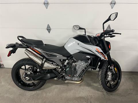 2024 KTM 790 Duke in West Burlington, Iowa - Photo 3