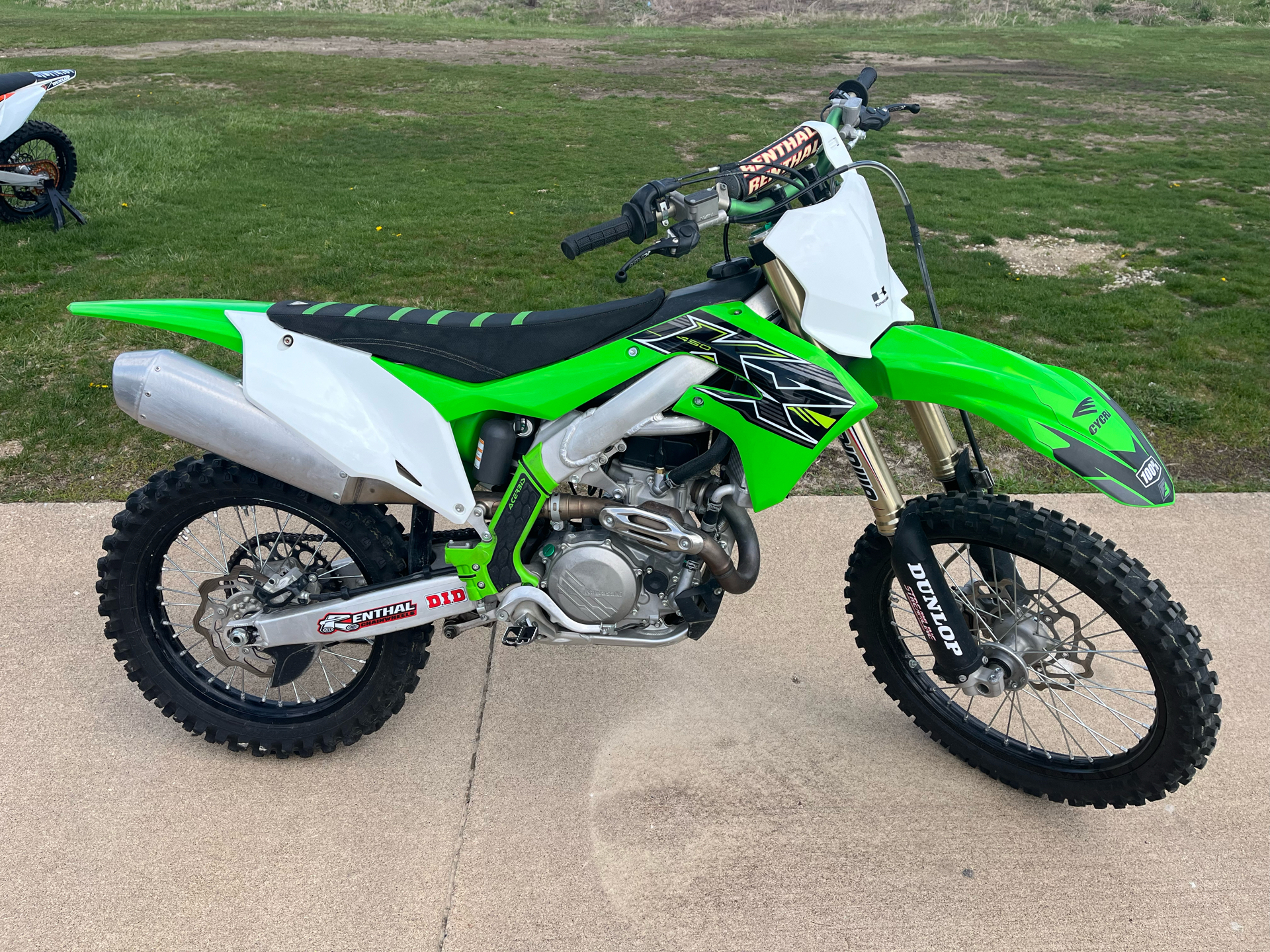 2019 Kawasaki KX 450 in West Burlington, Iowa - Photo 2