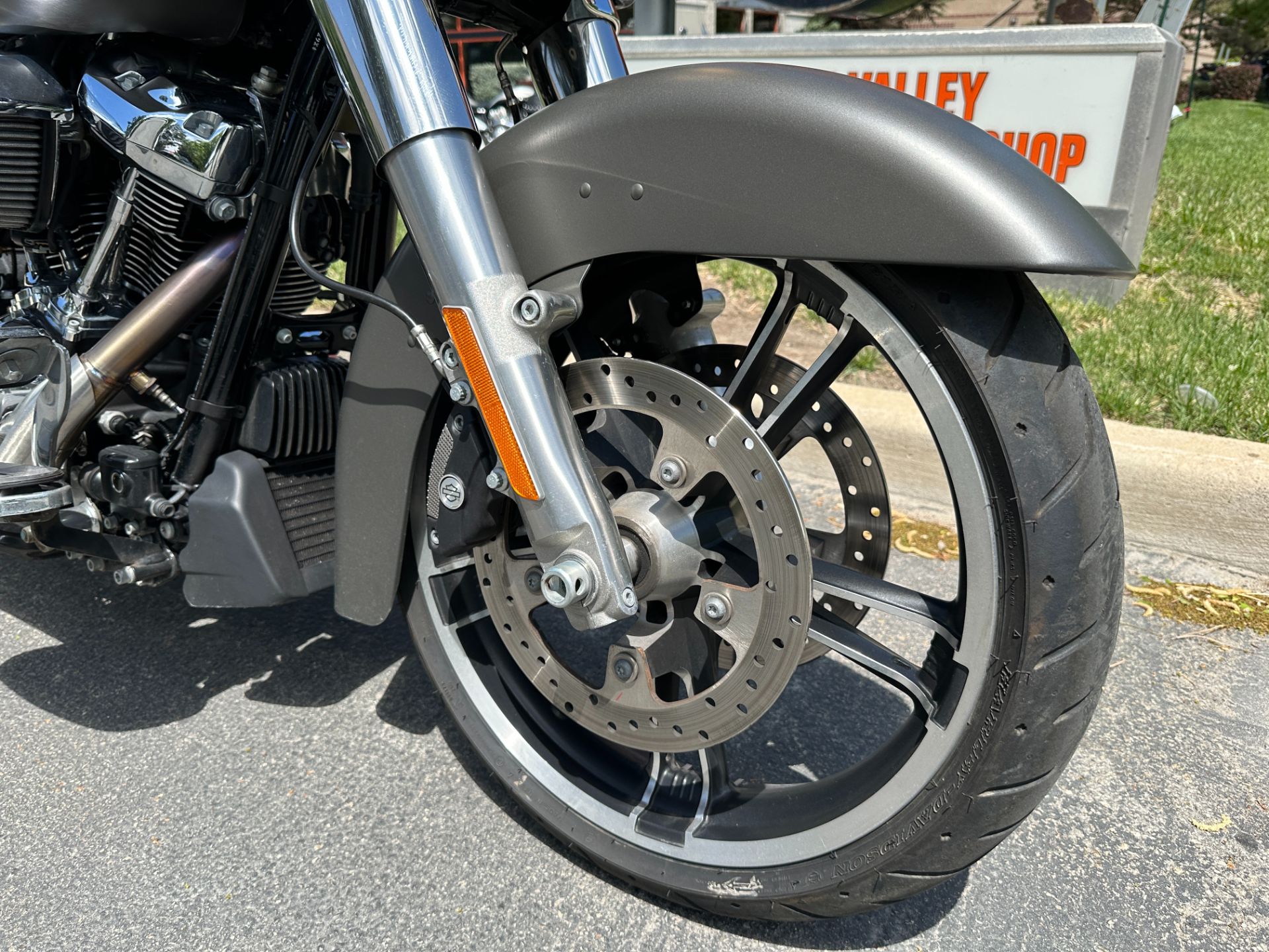 2018 Harley-Davidson Street Glide® in Sandy, Utah - Photo 6