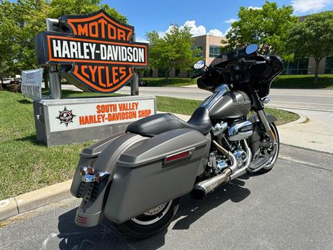 2018 Harley-Davidson Street Glide® in Sandy, Utah - Photo 18