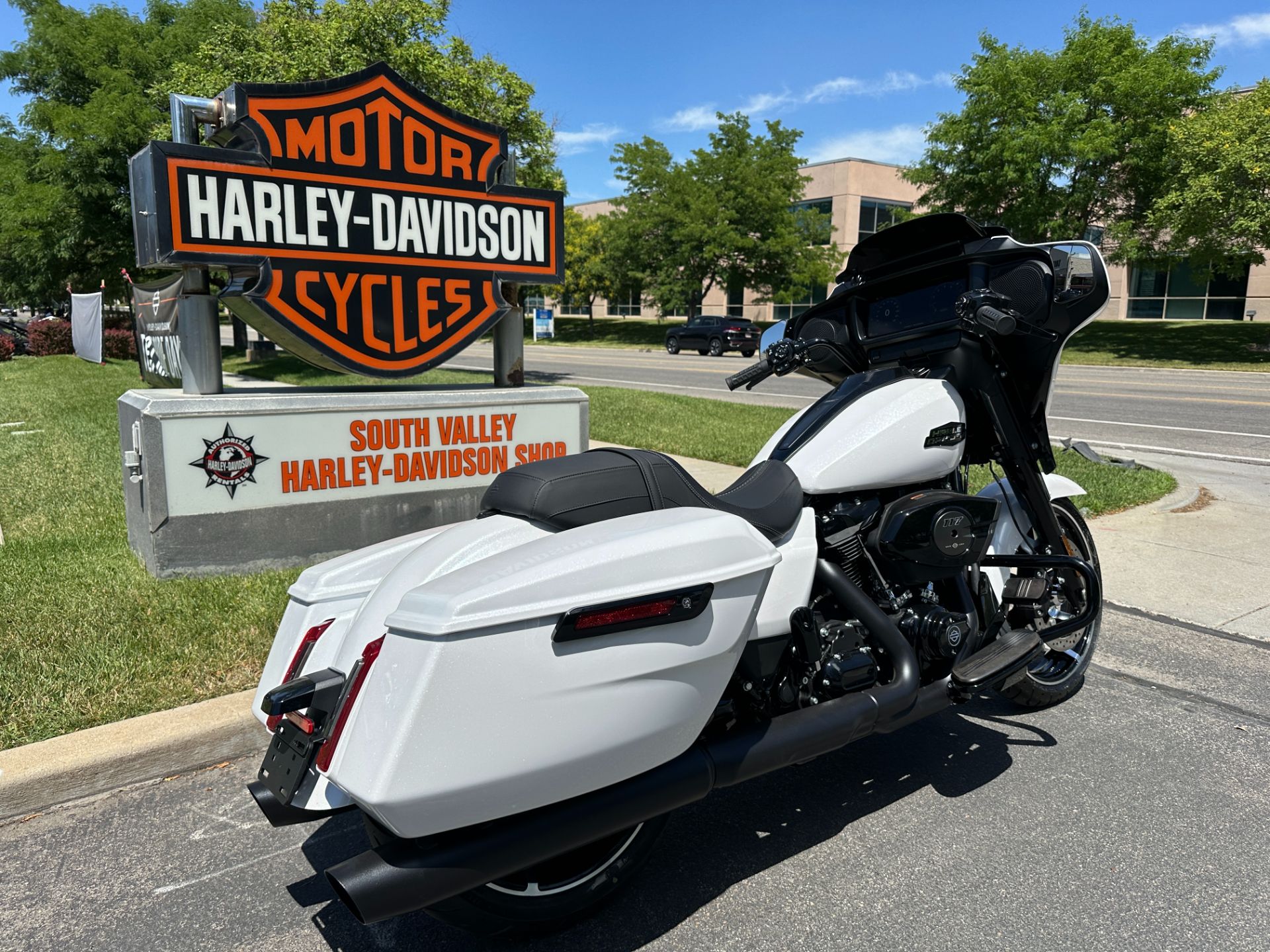 2024 Harley-Davidson Street Glide® in Sandy, Utah - Photo 17