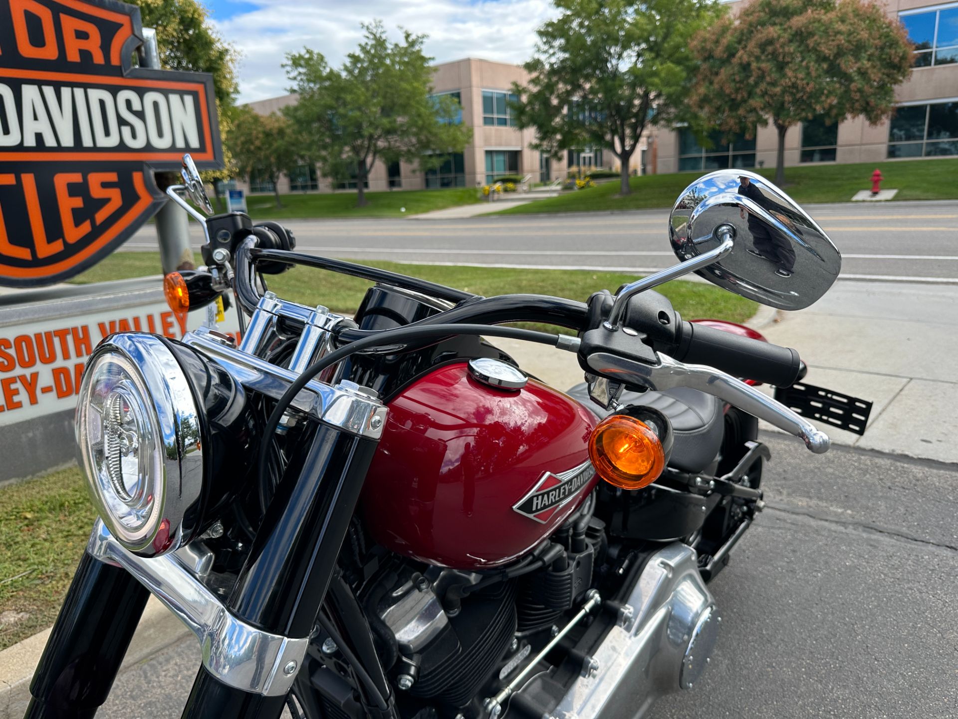 2021 Harley-Davidson Softail Slim® in Sandy, Utah - Photo 8