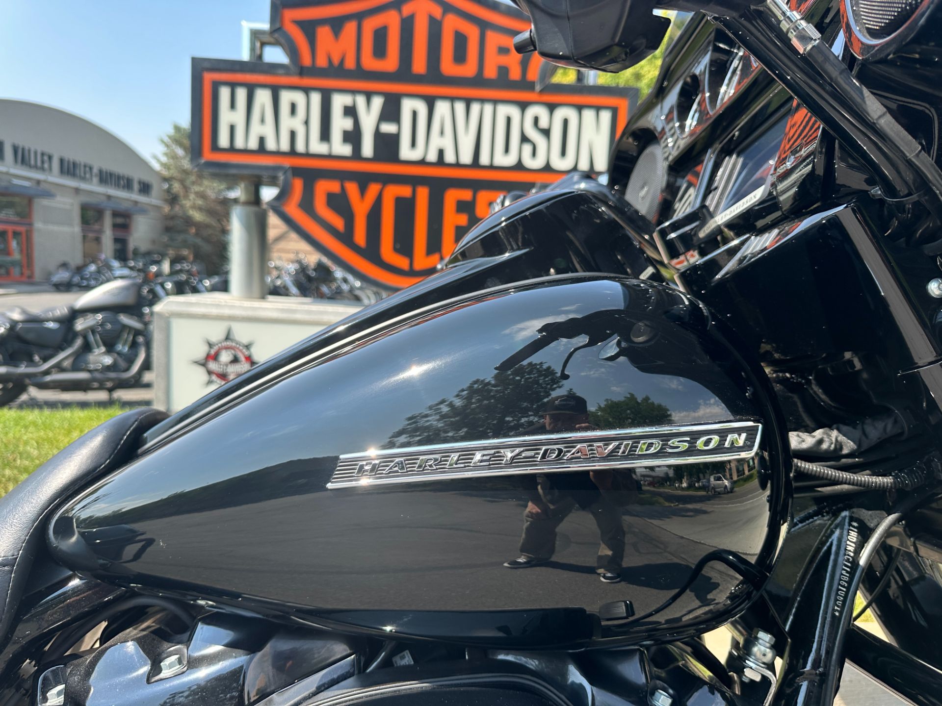 2018 Harley-Davidson Street Glide® Special in Sandy, Utah - Photo 3