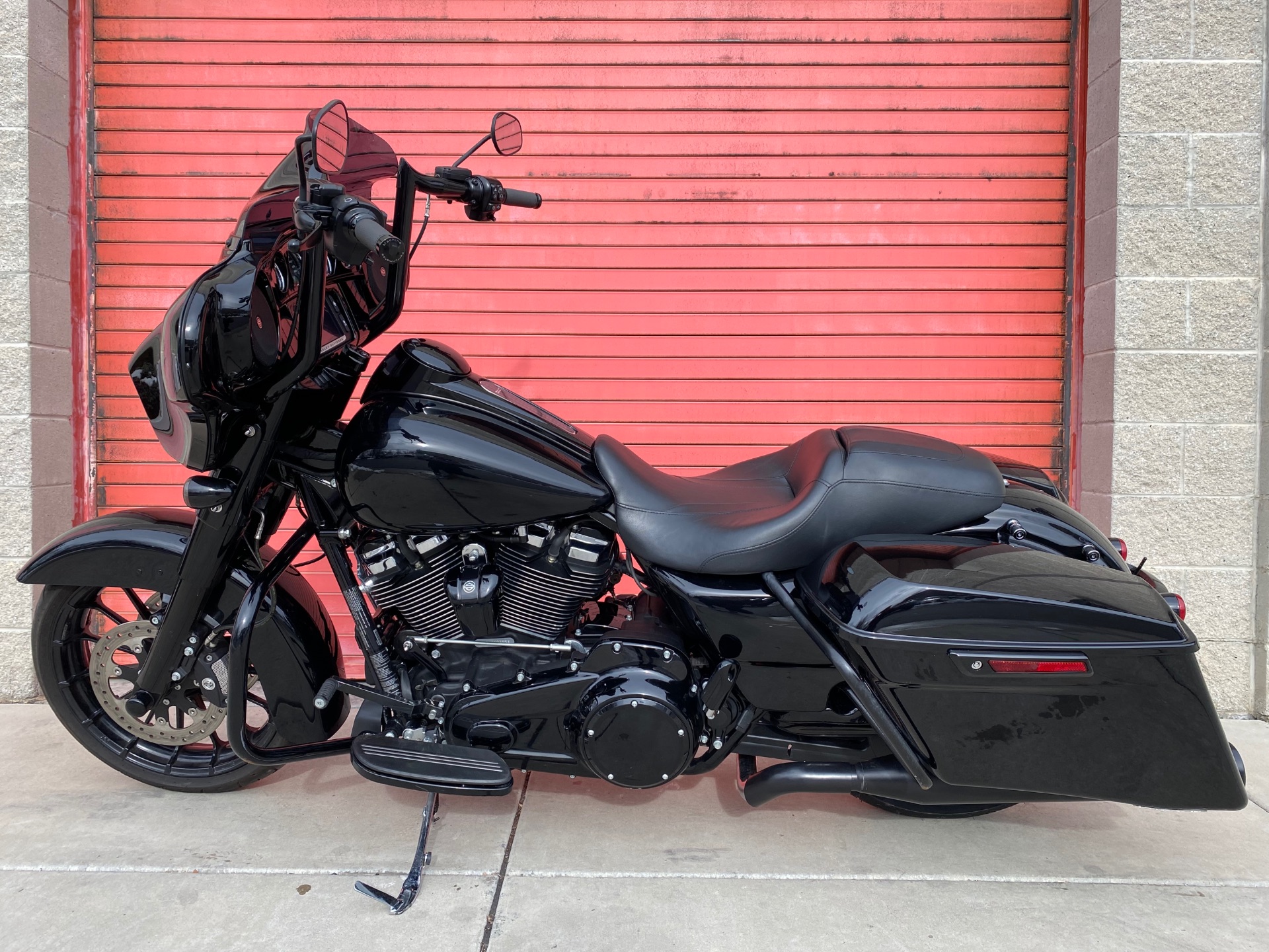 2018 Harley-Davidson Street Glide® Special in Sandy, Utah - Photo 5