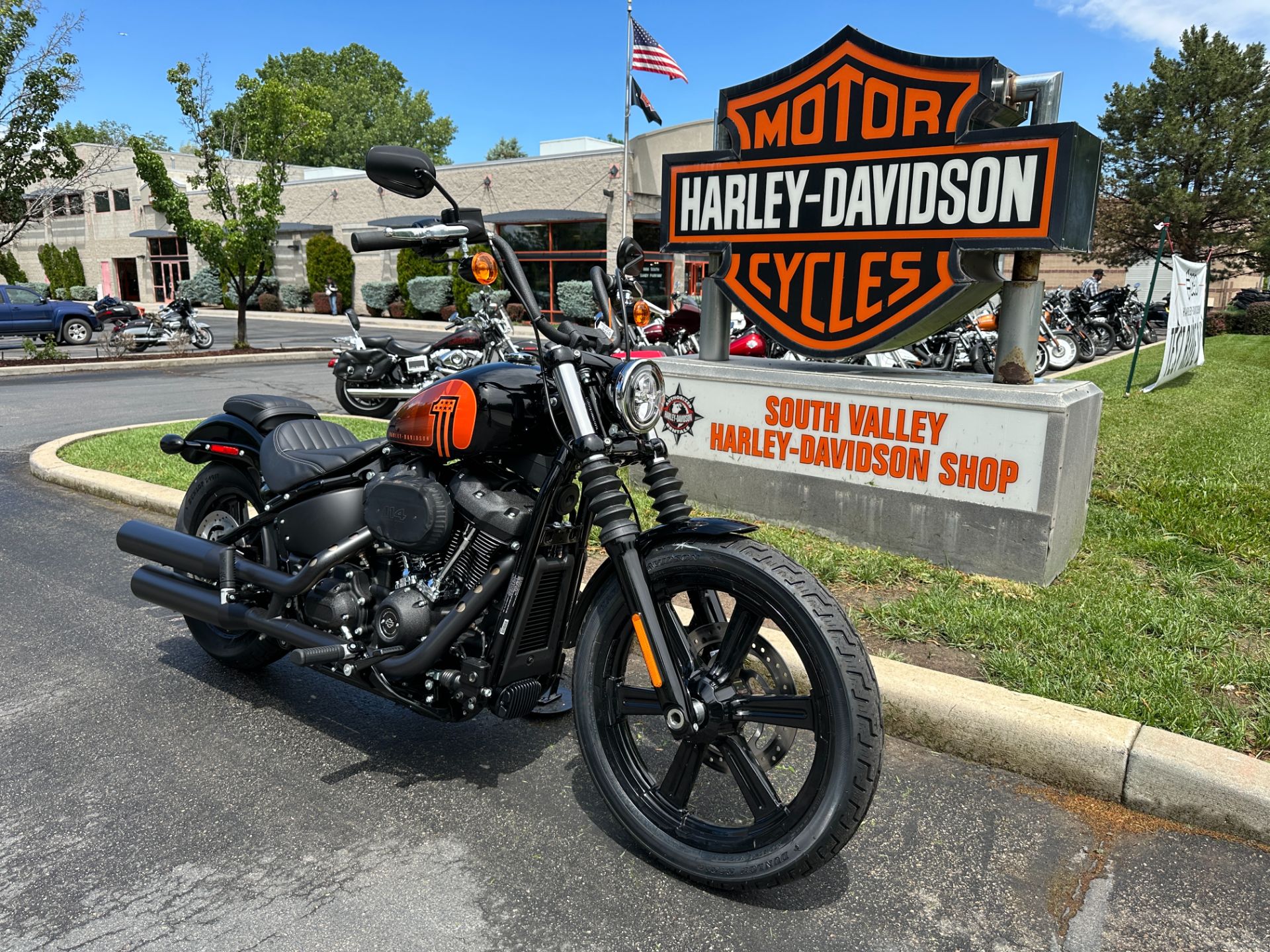 2023 Harley-Davidson Street Bob® 114 in Sandy, Utah - Photo 6