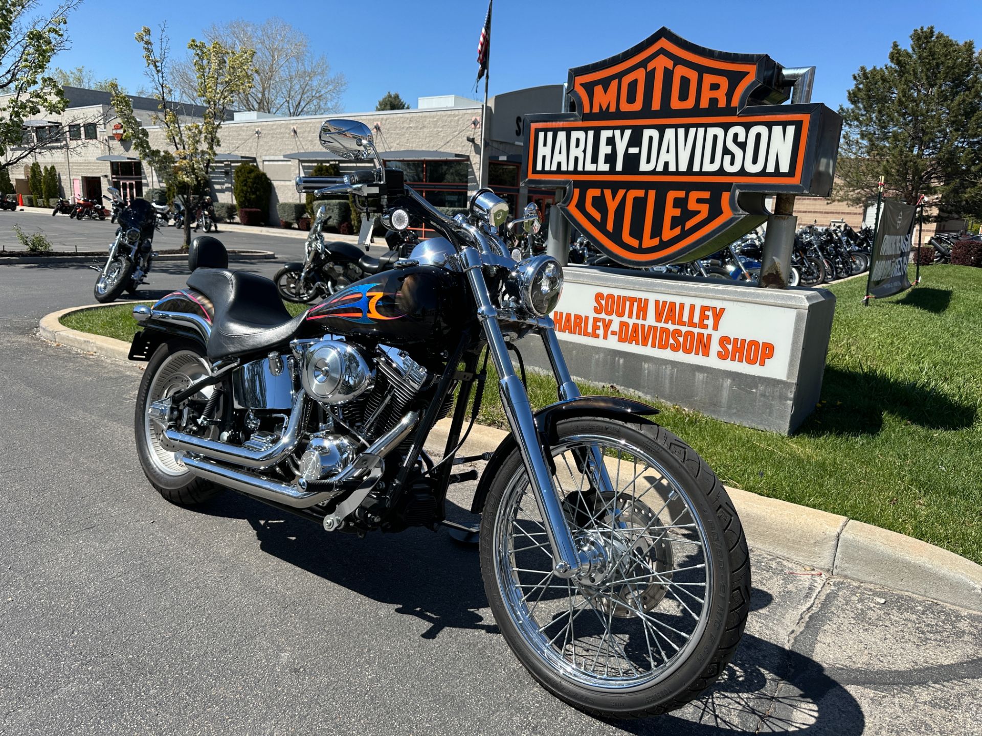 2002 Harley-Davidson FXSTD/FXSTDI Softail®  Deuce™ in Sandy, Utah - Photo 2