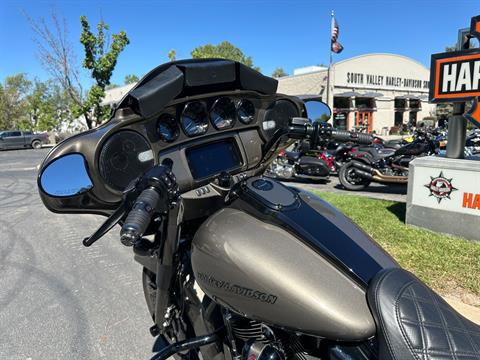 2021 Harley-Davidson CVO™ Street Glide® in Sandy, Utah - Photo 12