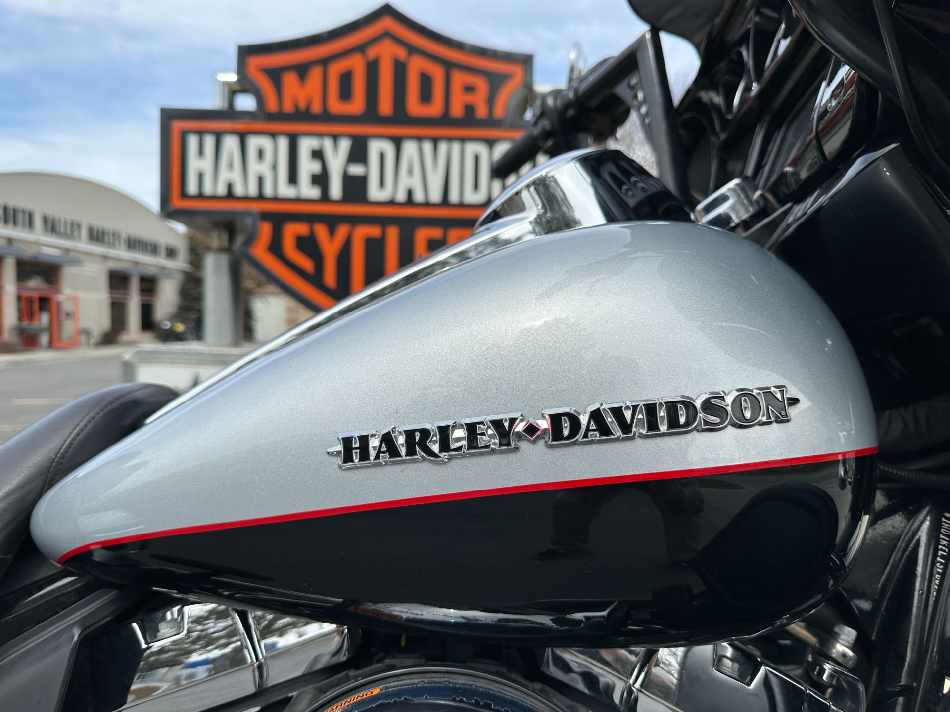 2015 Harley-Davidson Ultra Limited in Sandy, Utah - Photo 2