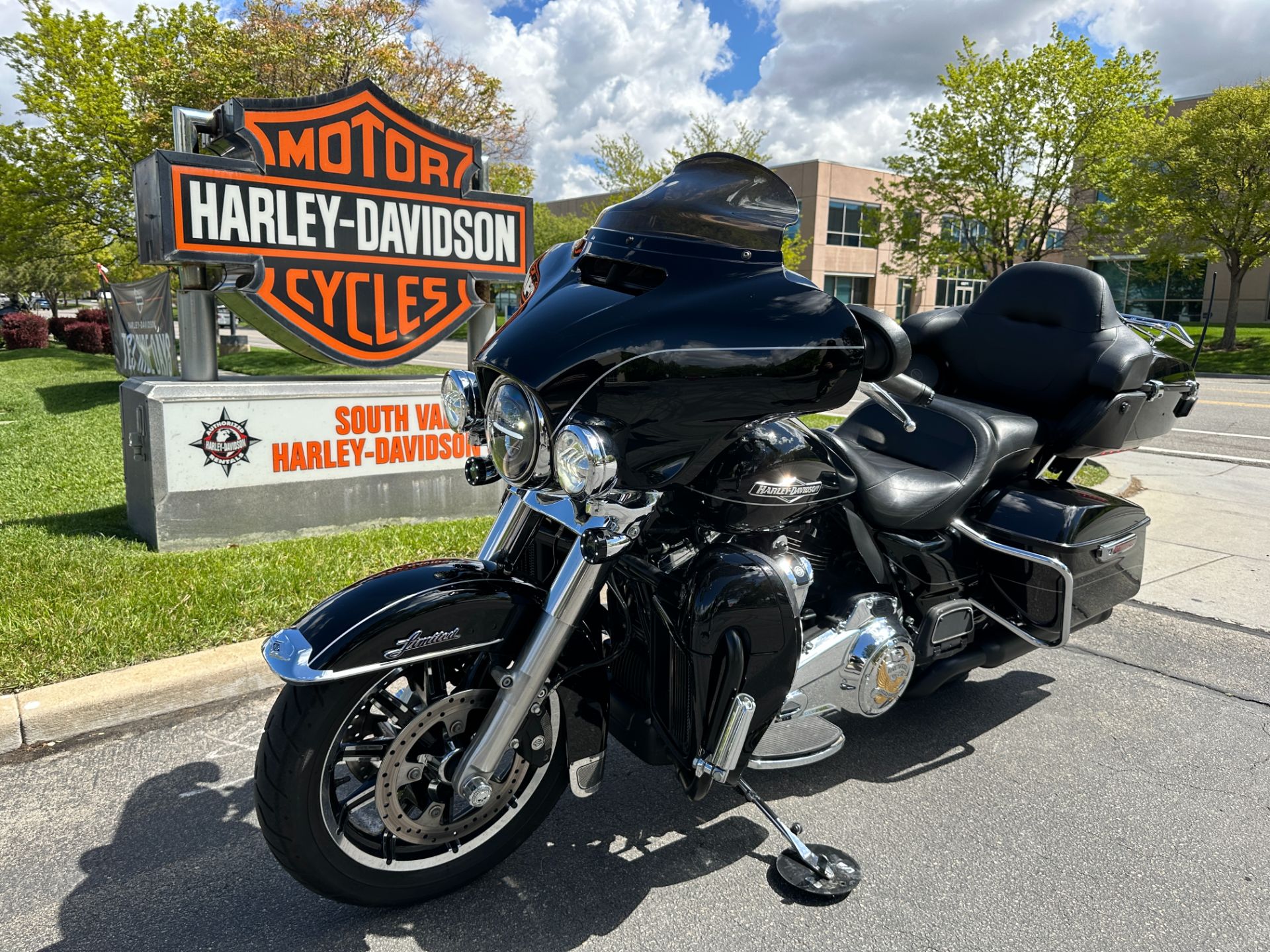 2017 Harley-Davidson Ultra Limited in Sandy, Utah - Photo 10