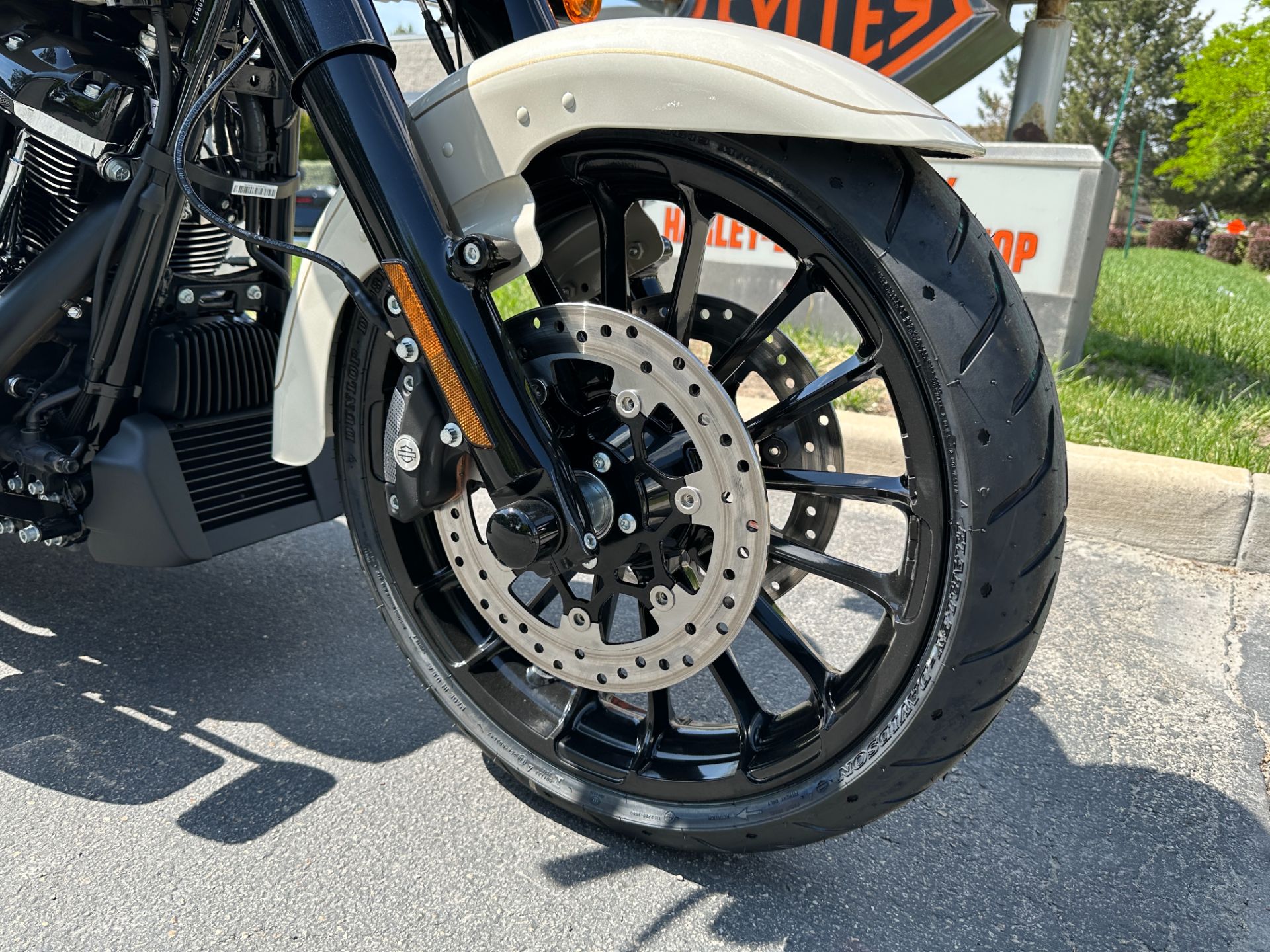 2023 Harley-Davidson Freewheeler® in Sandy, Utah - Photo 5