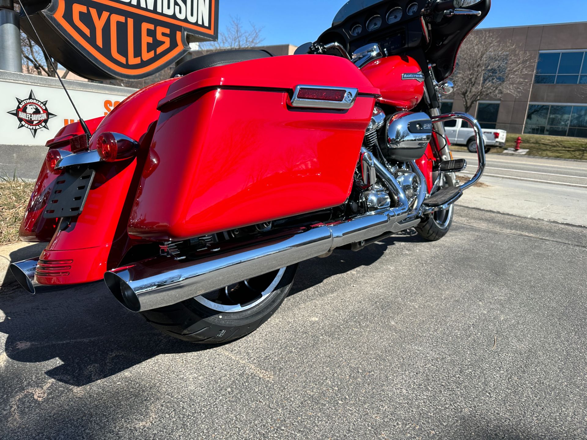 2023 Harley-Davidson Street Glide® in Sandy, Utah - Photo 16