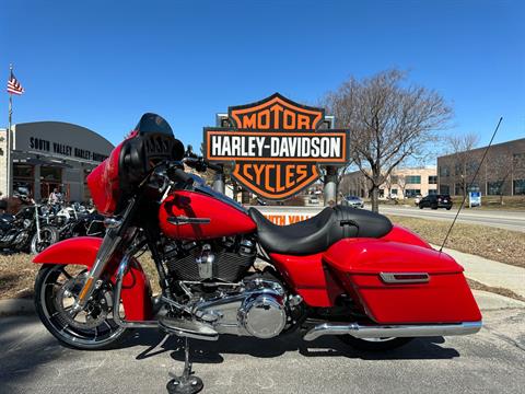 2023 Harley-Davidson Street Glide® in Sandy, Utah - Photo 10