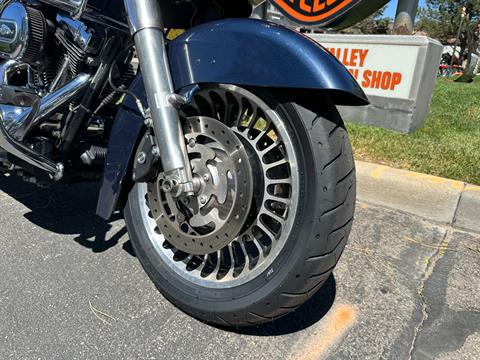 2009 Harley-Davidson Road Glide® in Sandy, Utah - Photo 6