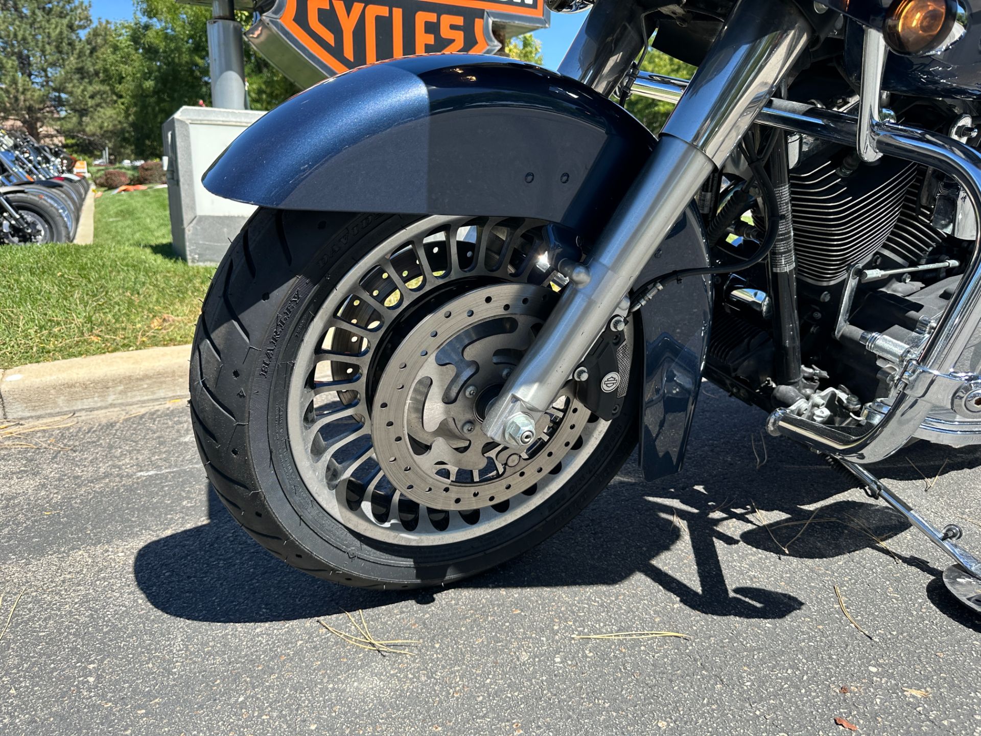 2009 Harley-Davidson Road Glide® in Sandy, Utah - Photo 10